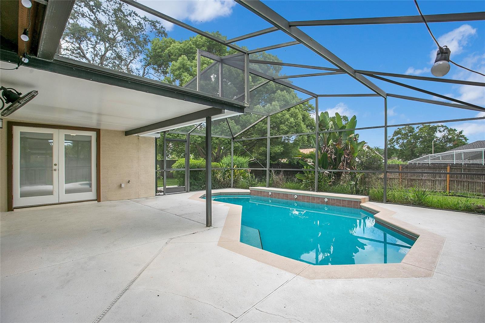 Image 25 of 36 For 3063 Riviera Bay Court
