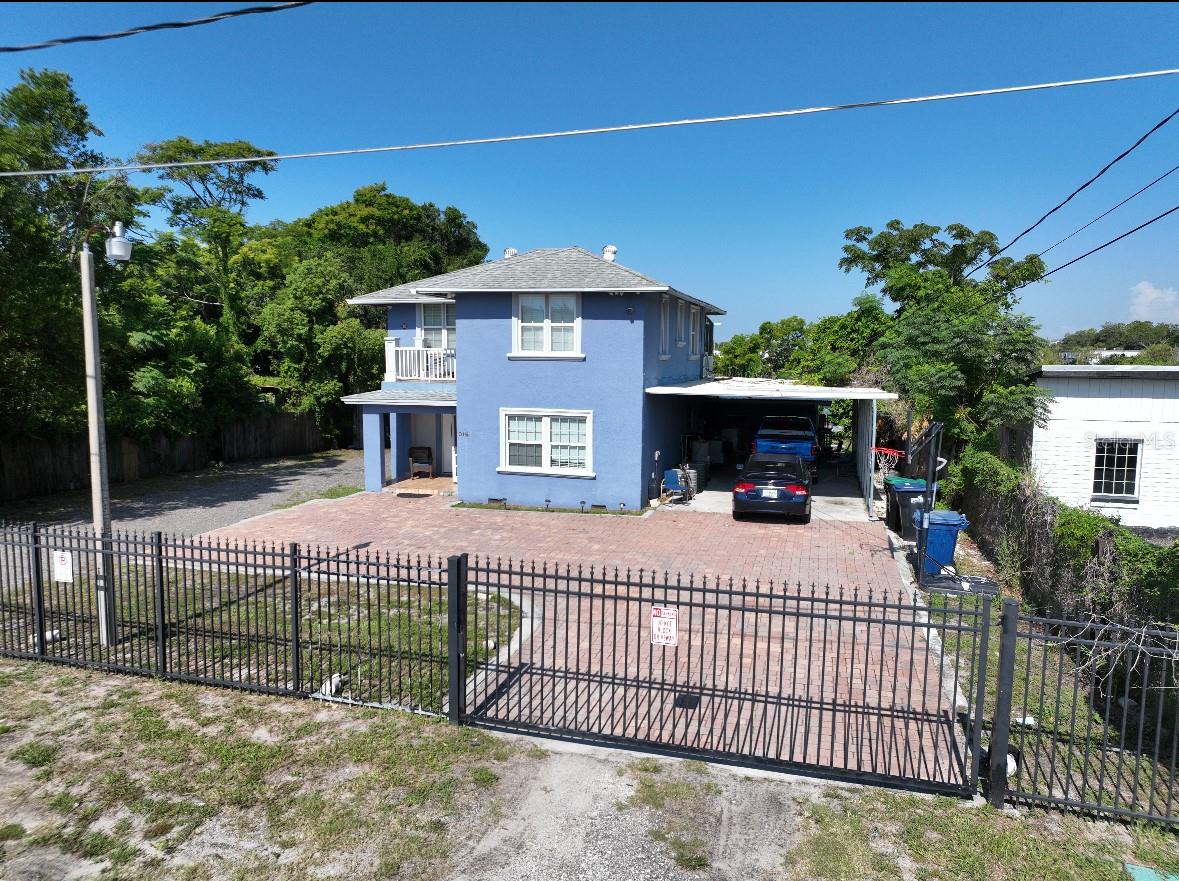 Image 2 of 7 For 916 Maltby Street