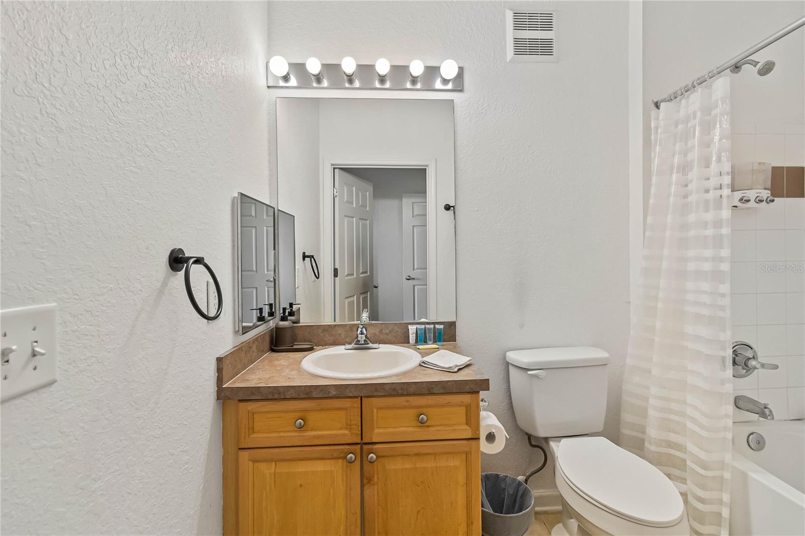 Image 37 of 43 For 614 Terrace Ridge Circle 614