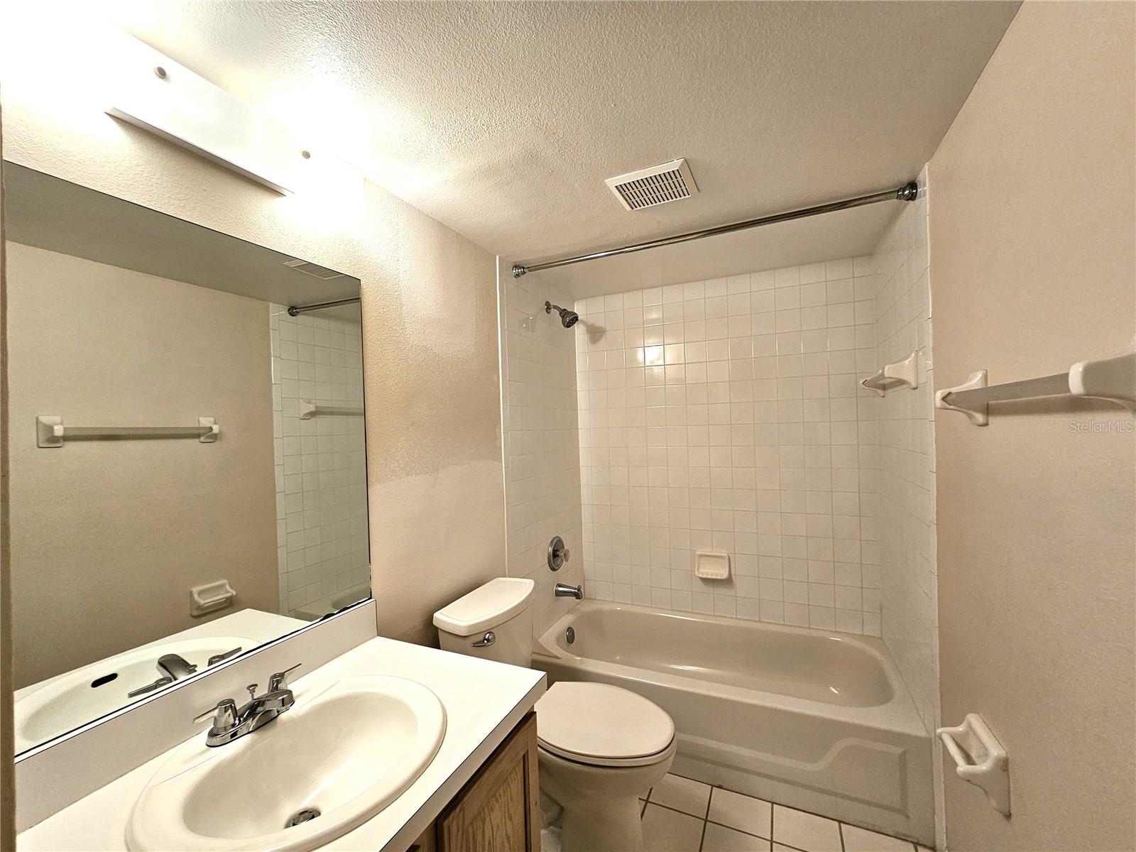 Image 9 of 14 For 474 Club Drive