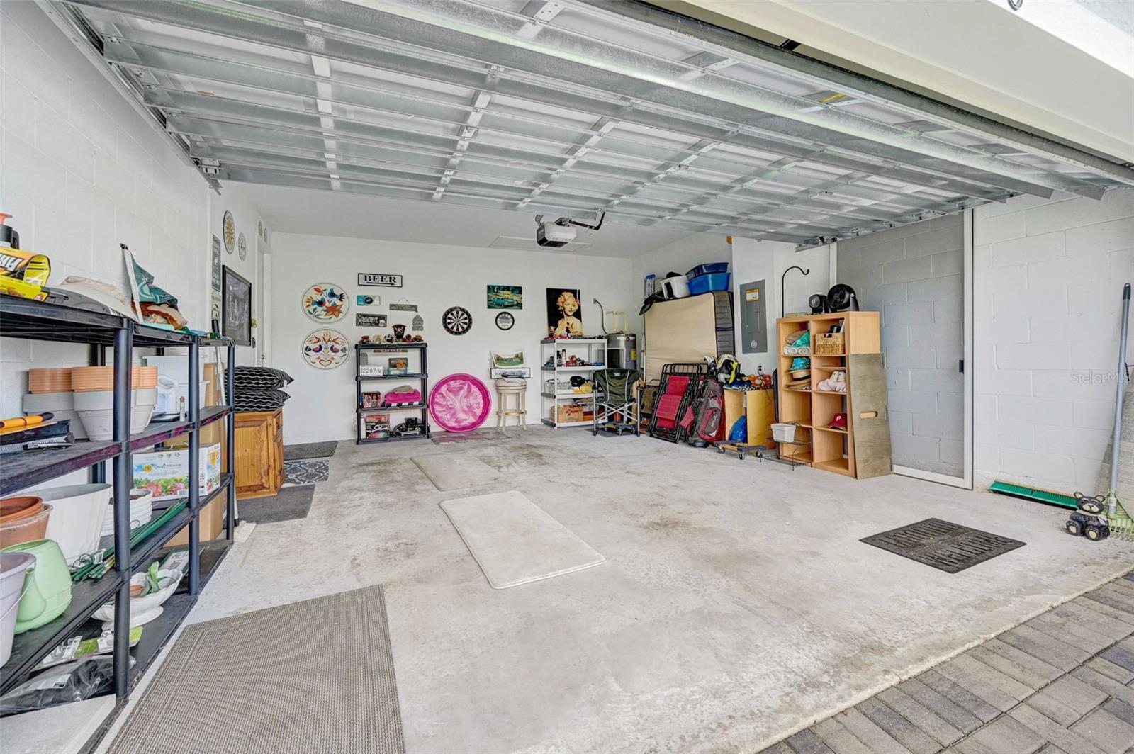 Image 30 of 52 For 846 Antibes Court Nw