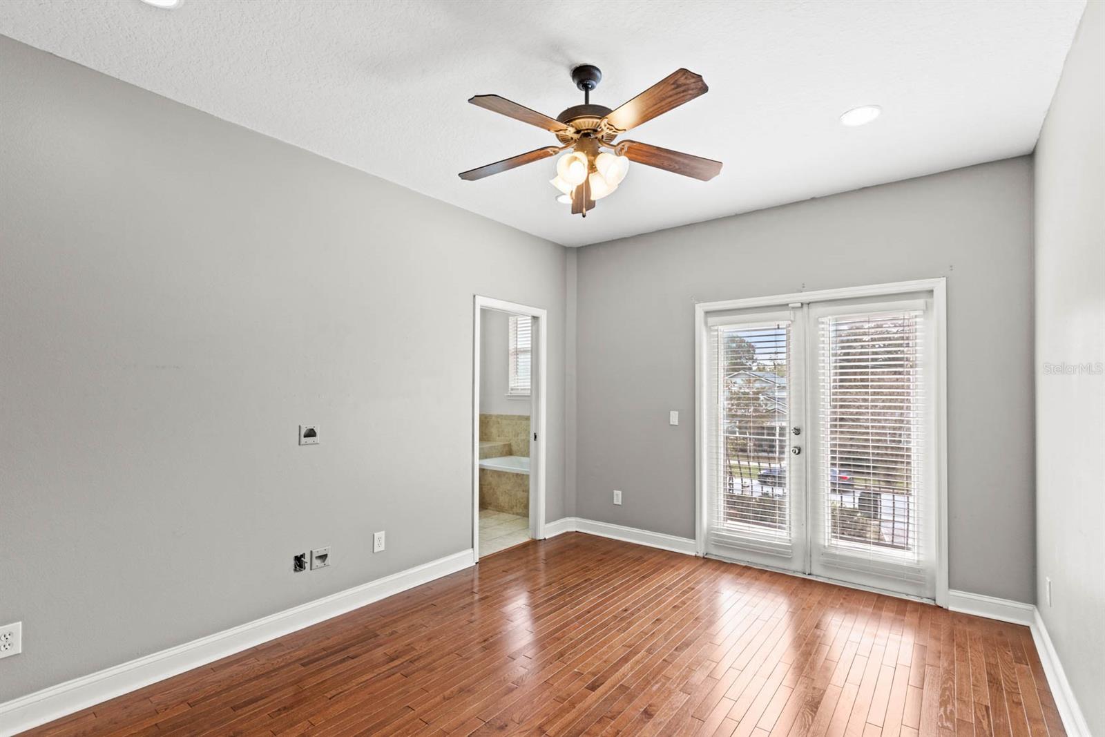 Image 11 of 26 For 2607 Jefferson Street