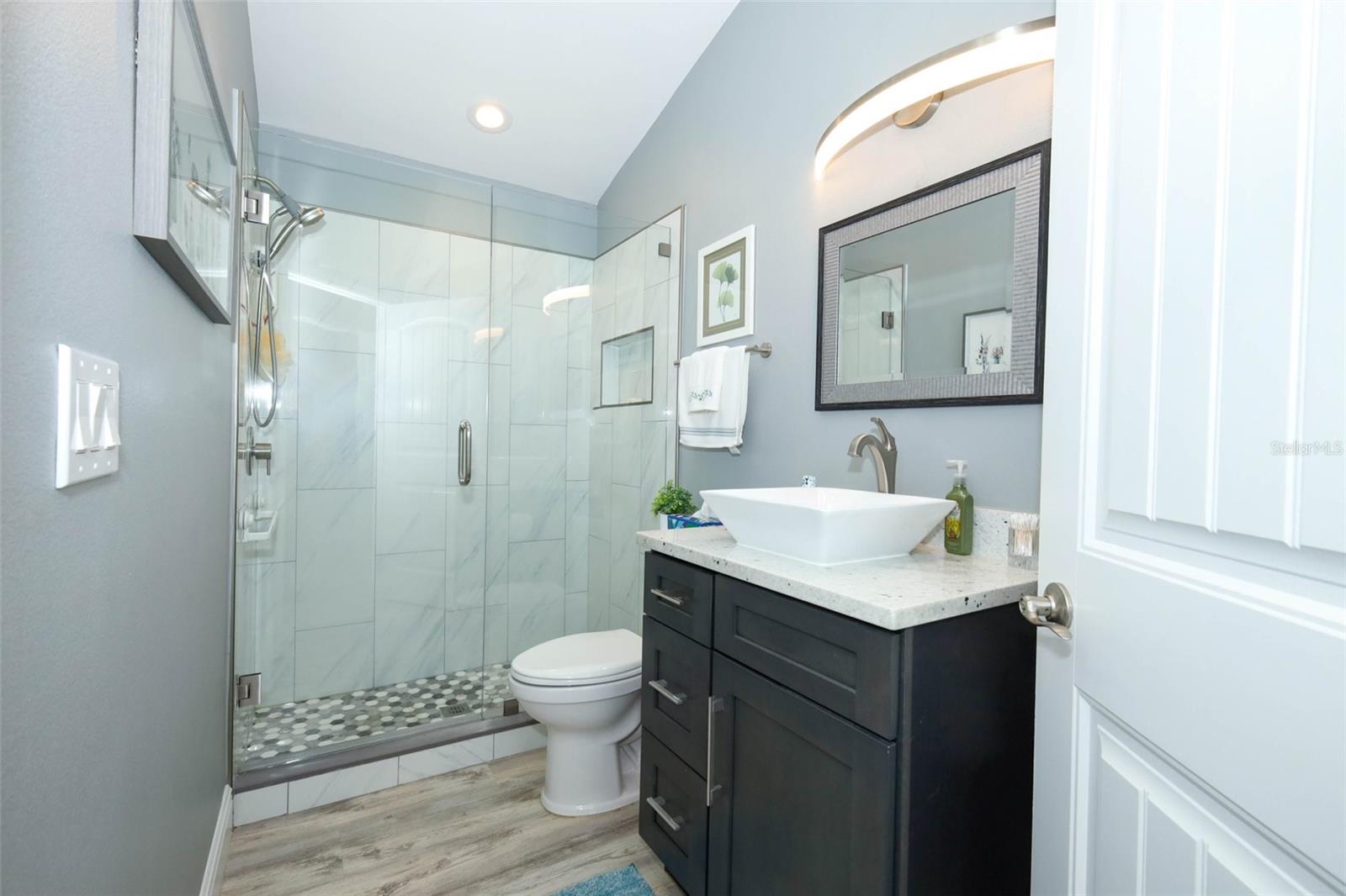 Image 31 of 47 For 424 Meadow Green Drive