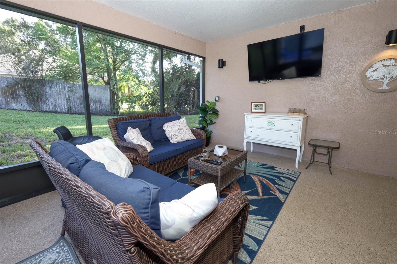 Image 34 of 47 For 424 Meadow Green Drive