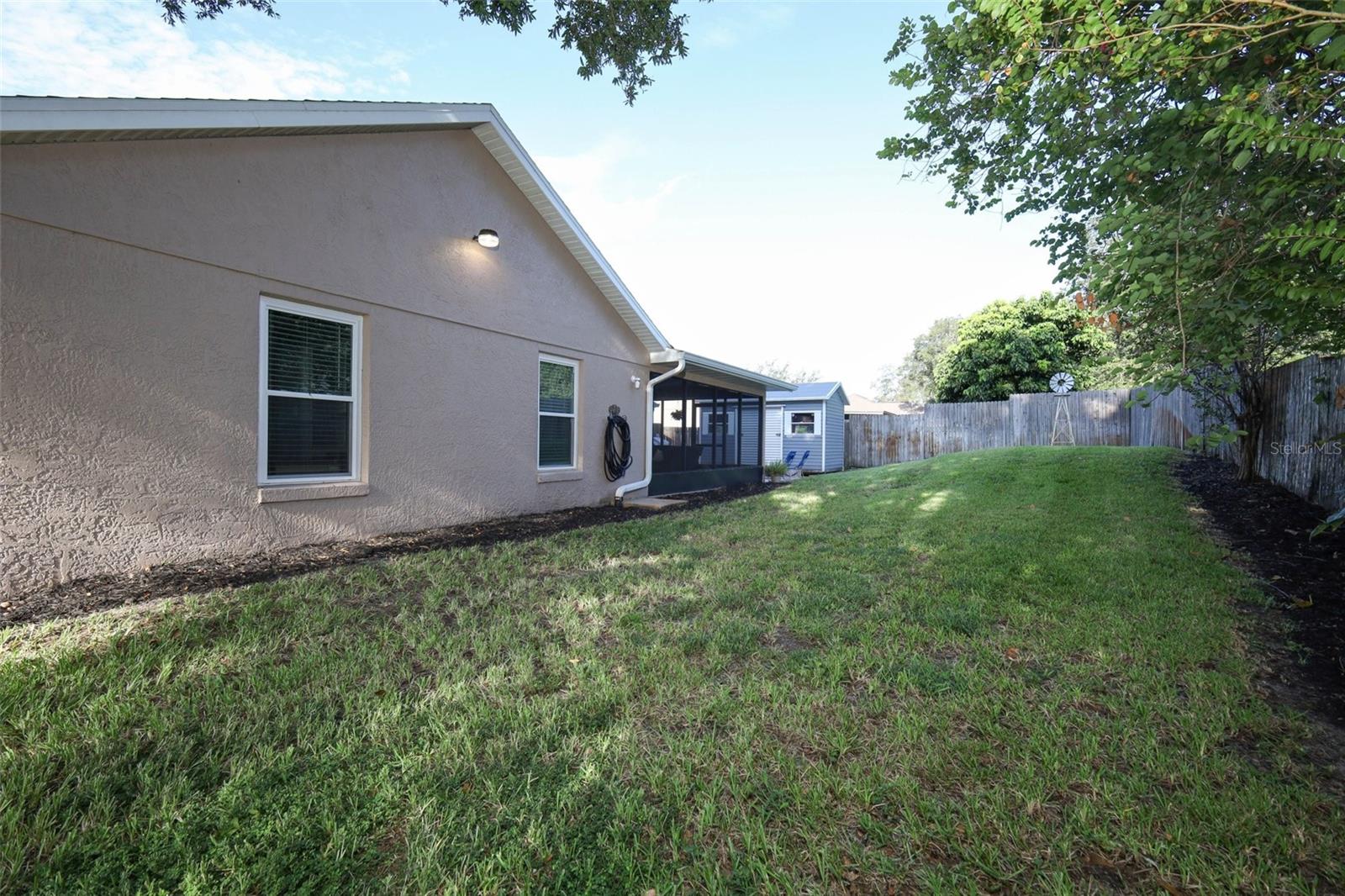 Image 43 of 47 For 424 Meadow Green Drive