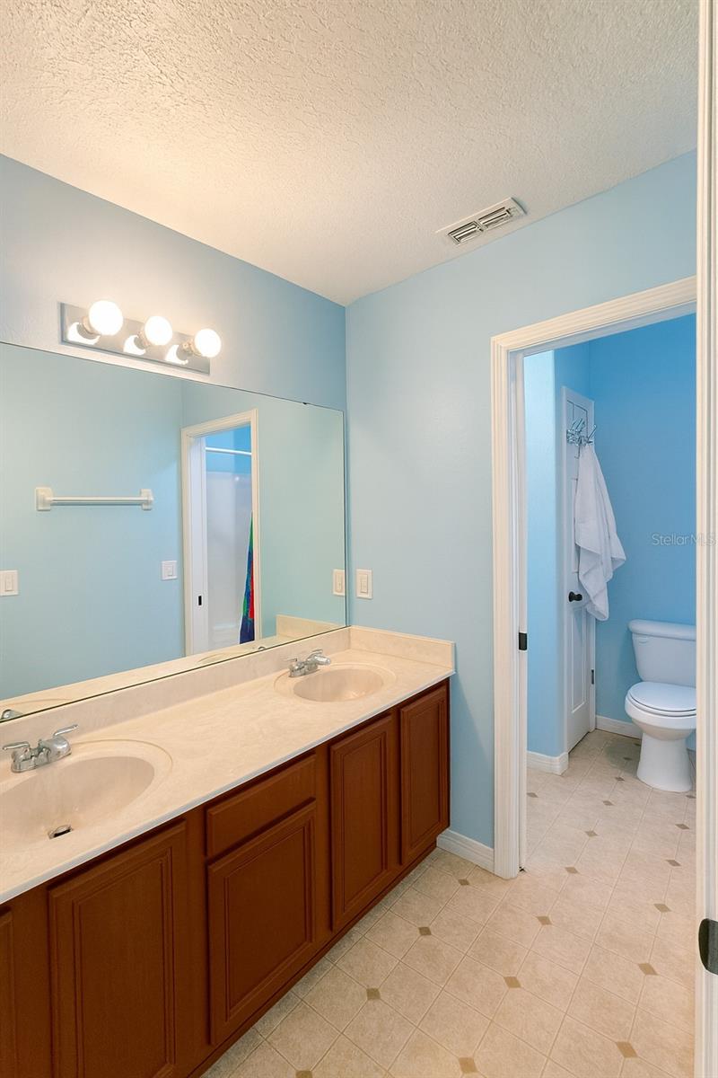 Image 9 of 11 For 219 Largovista Drive