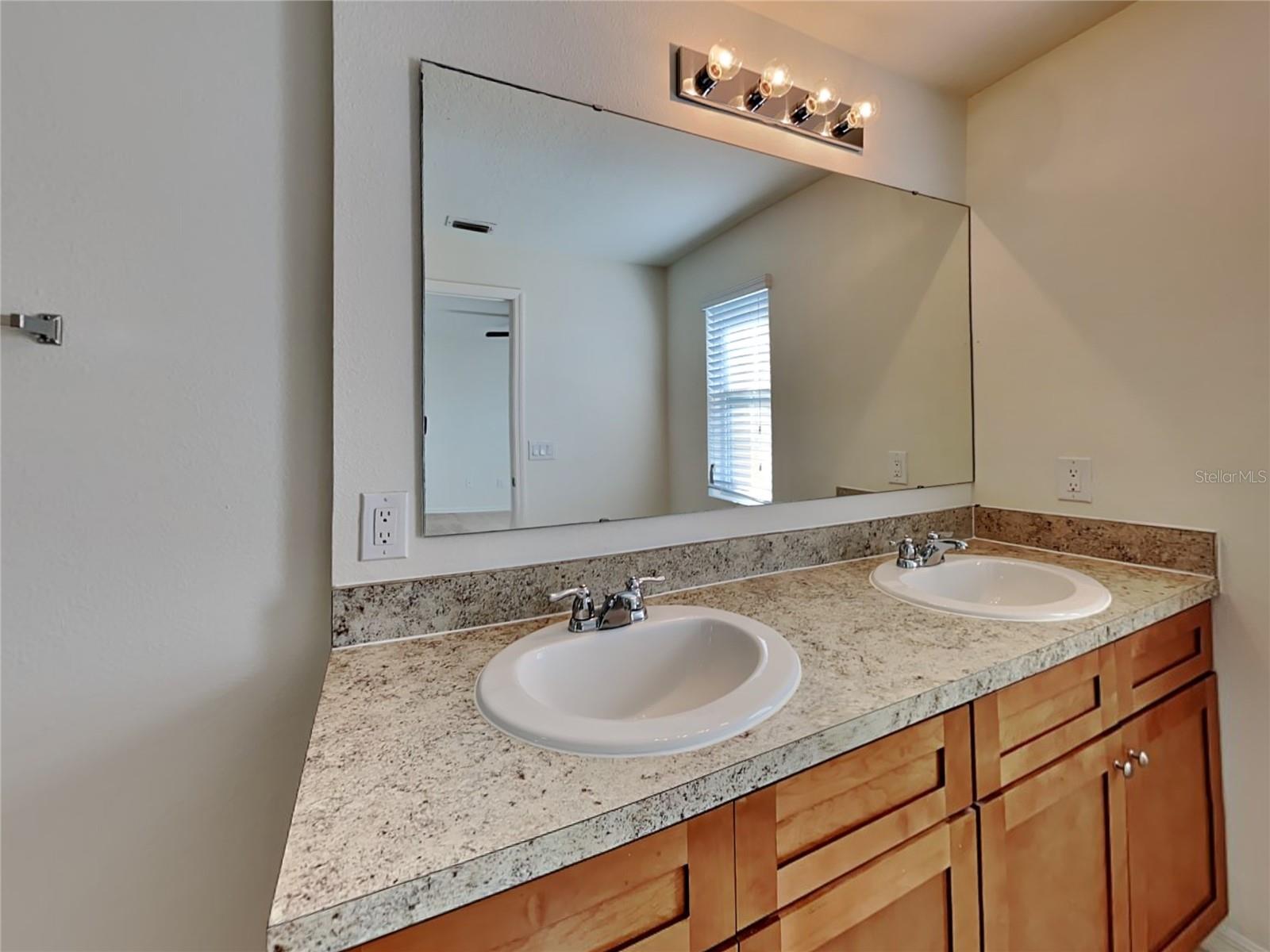 Image 8 of 15 For 1628 Hawksbill Lane