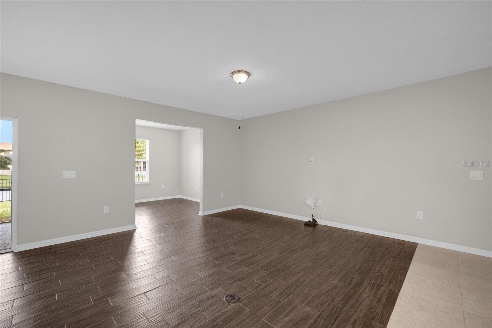 Image 17 of 33 For 8064 Olive Brook Drive