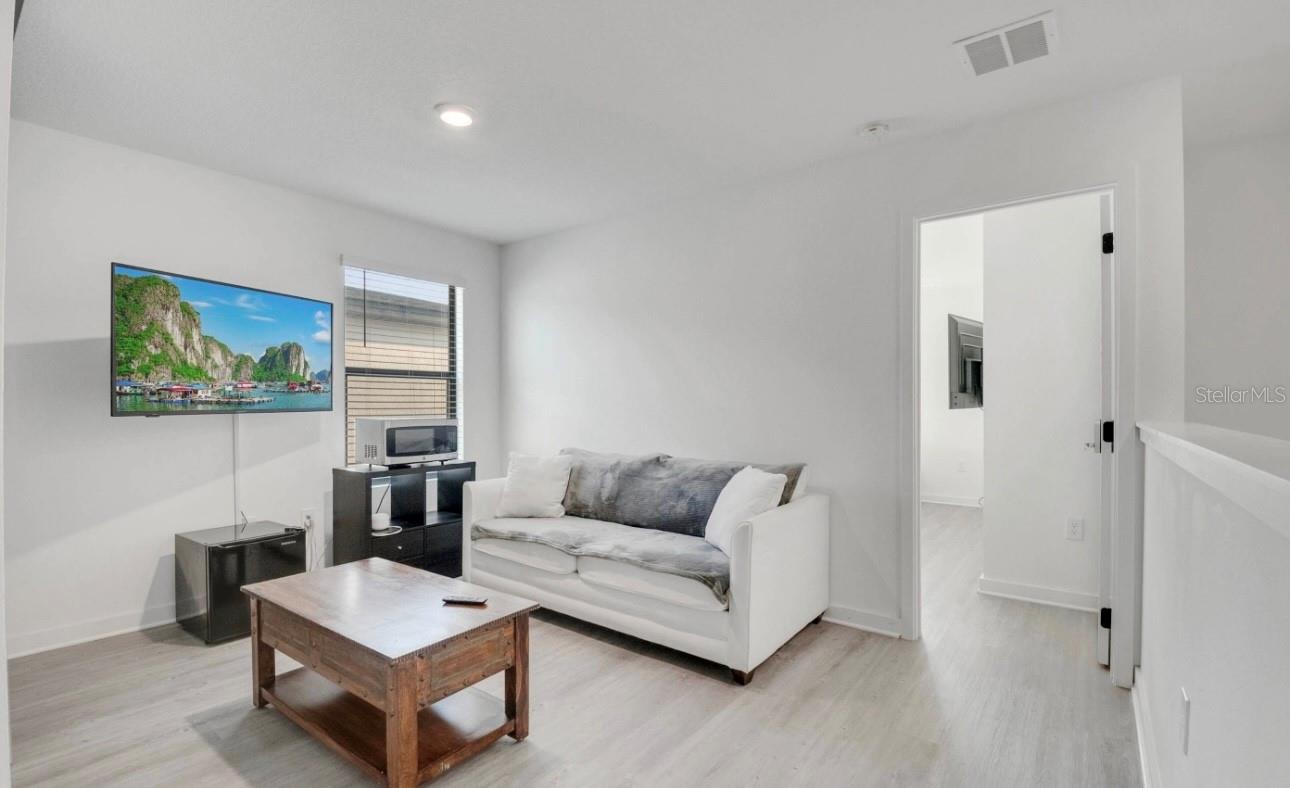 Image 10 of 18 For 3333 Tranquil Trail