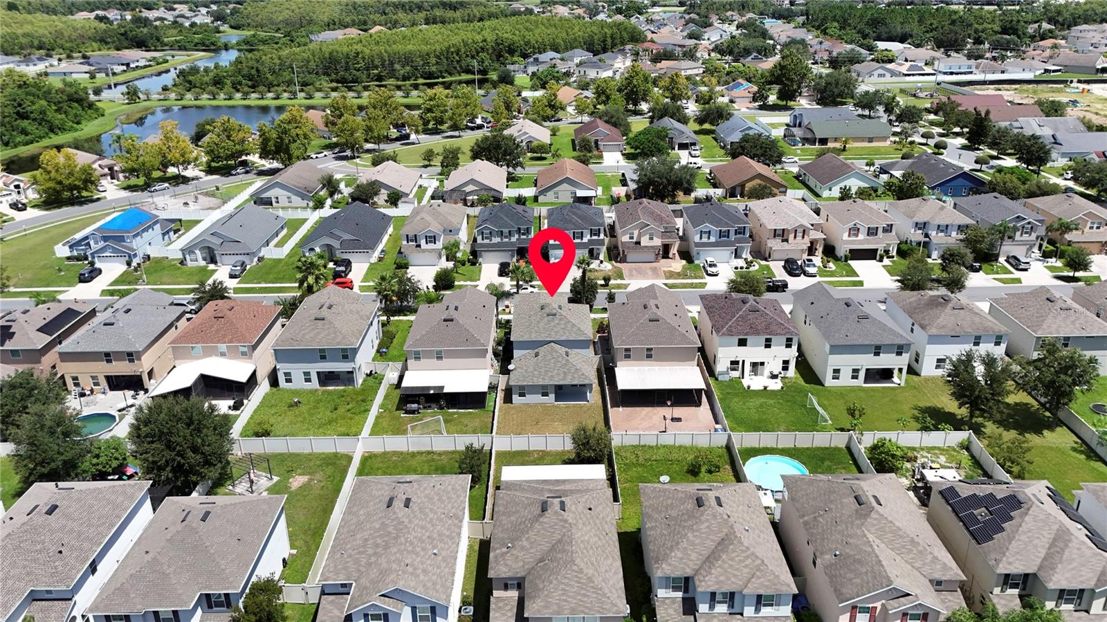 Listing photo id 51 for 2612 Waterline Street