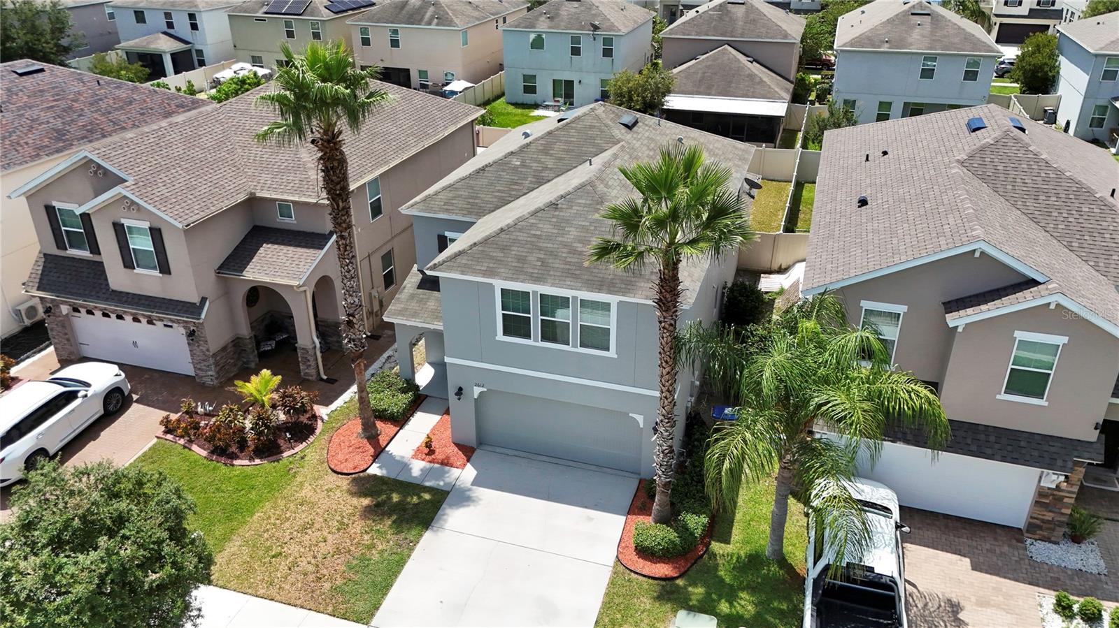 Listing photo id 5 for 2612 Waterline Street