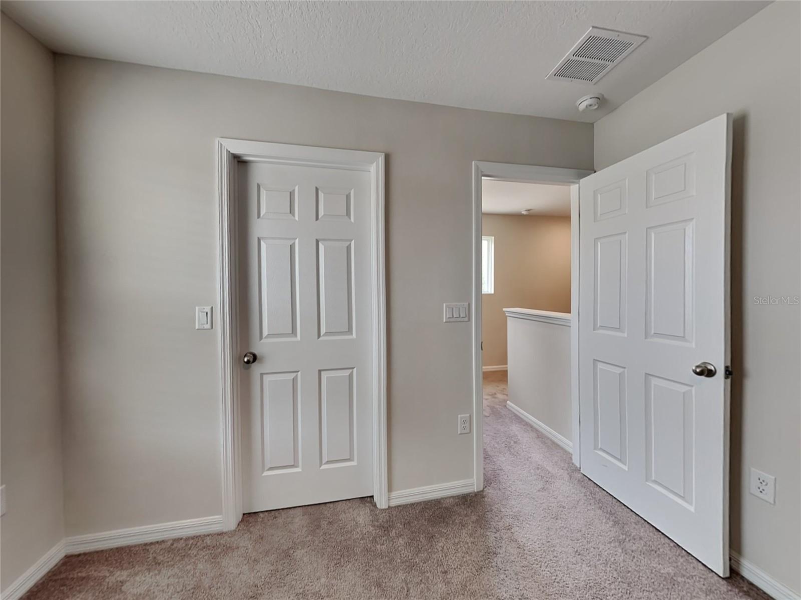 Image 10 of 17 For 2321 Grasmere View Parkway N