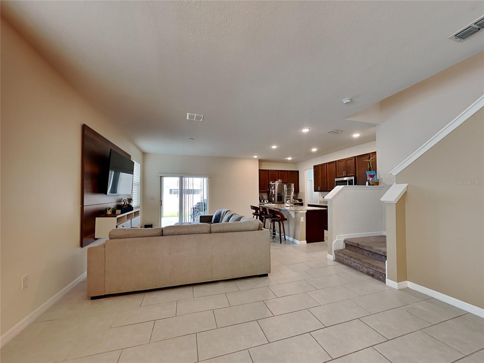 Image 5 of 17 For 2321 Grasmere View Parkway N