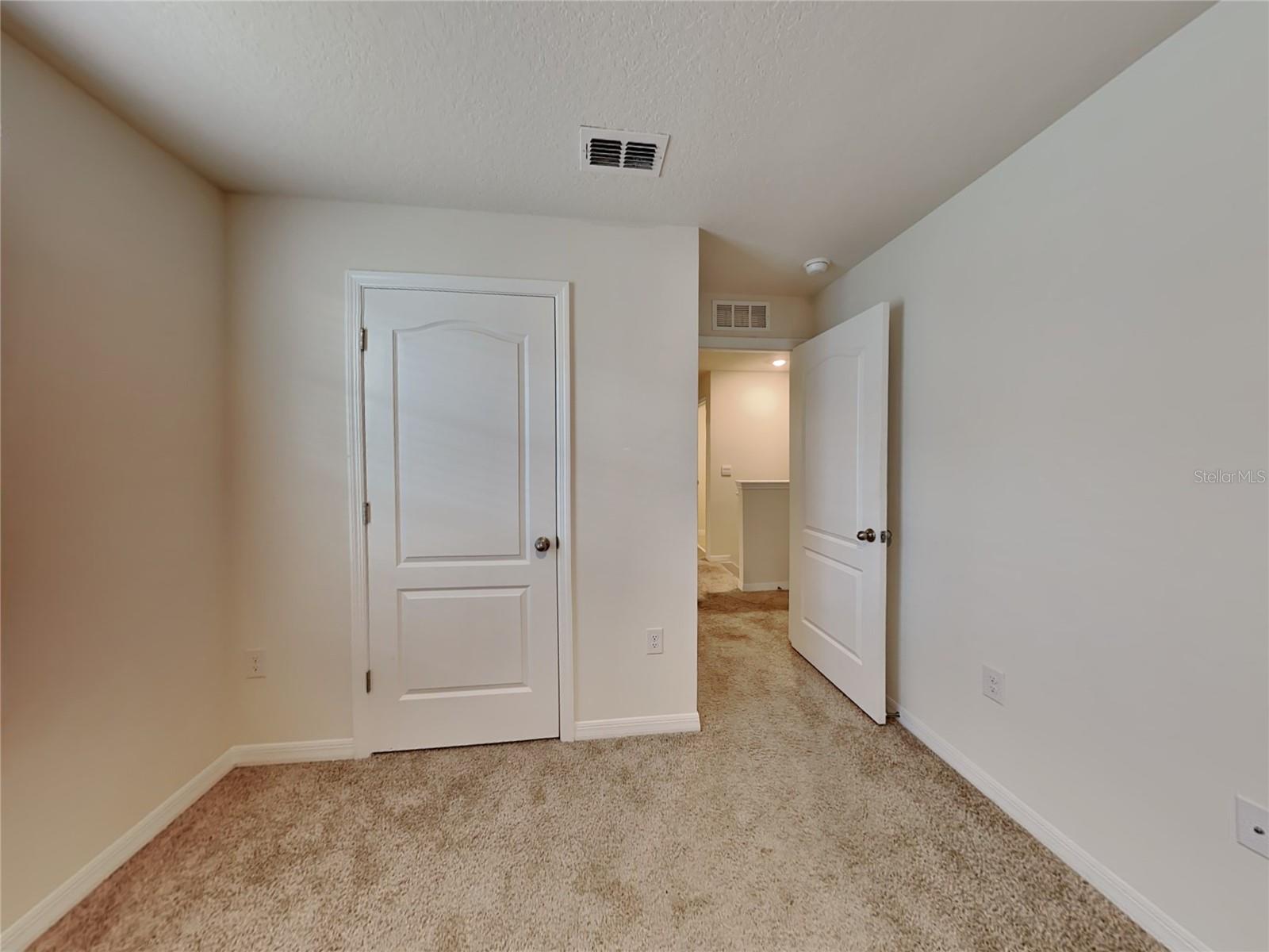 Image 13 of 18 For 3016 Meleto Boulevard