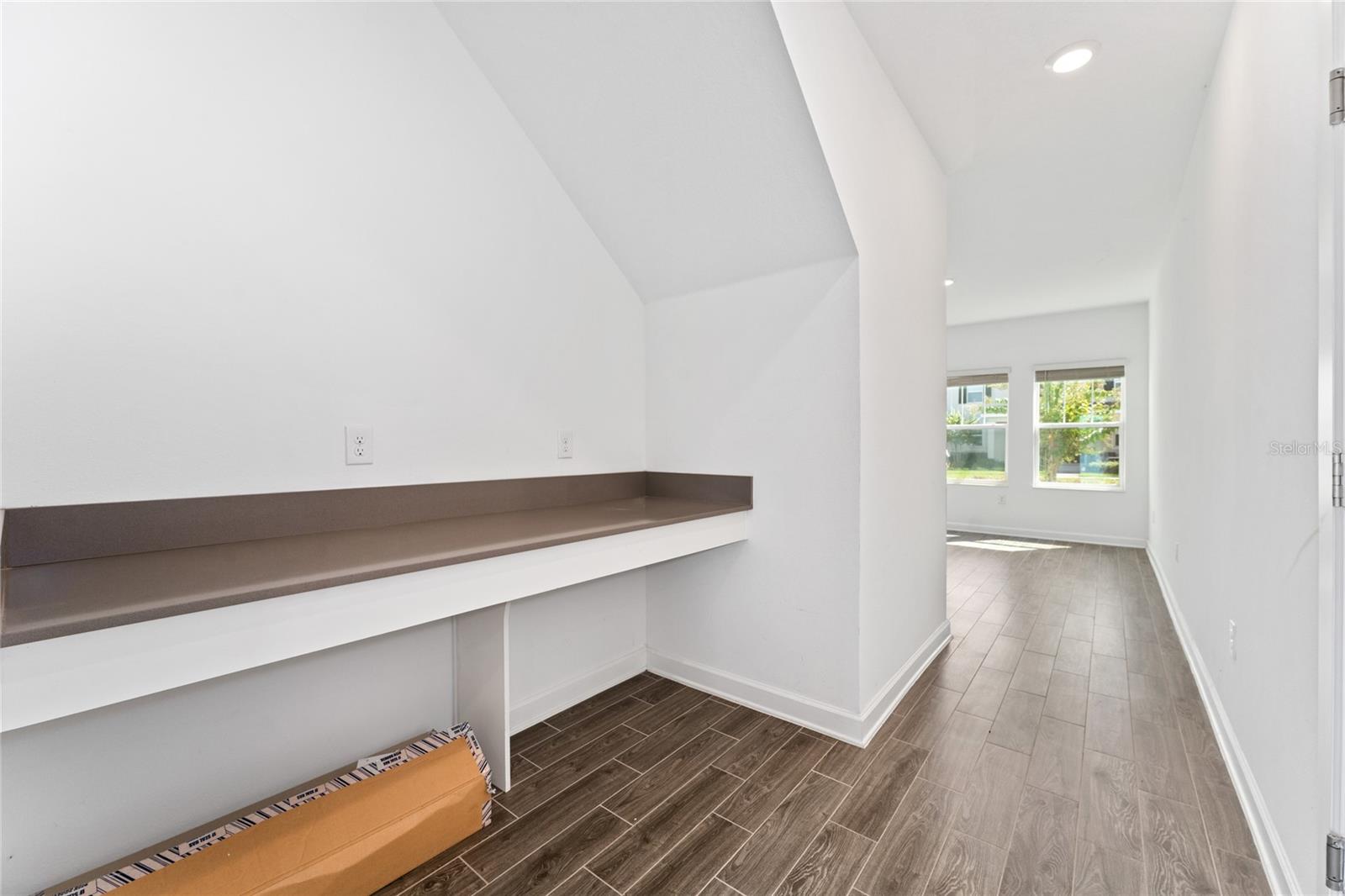 Image 43 of 56 For 3080 Ella Way