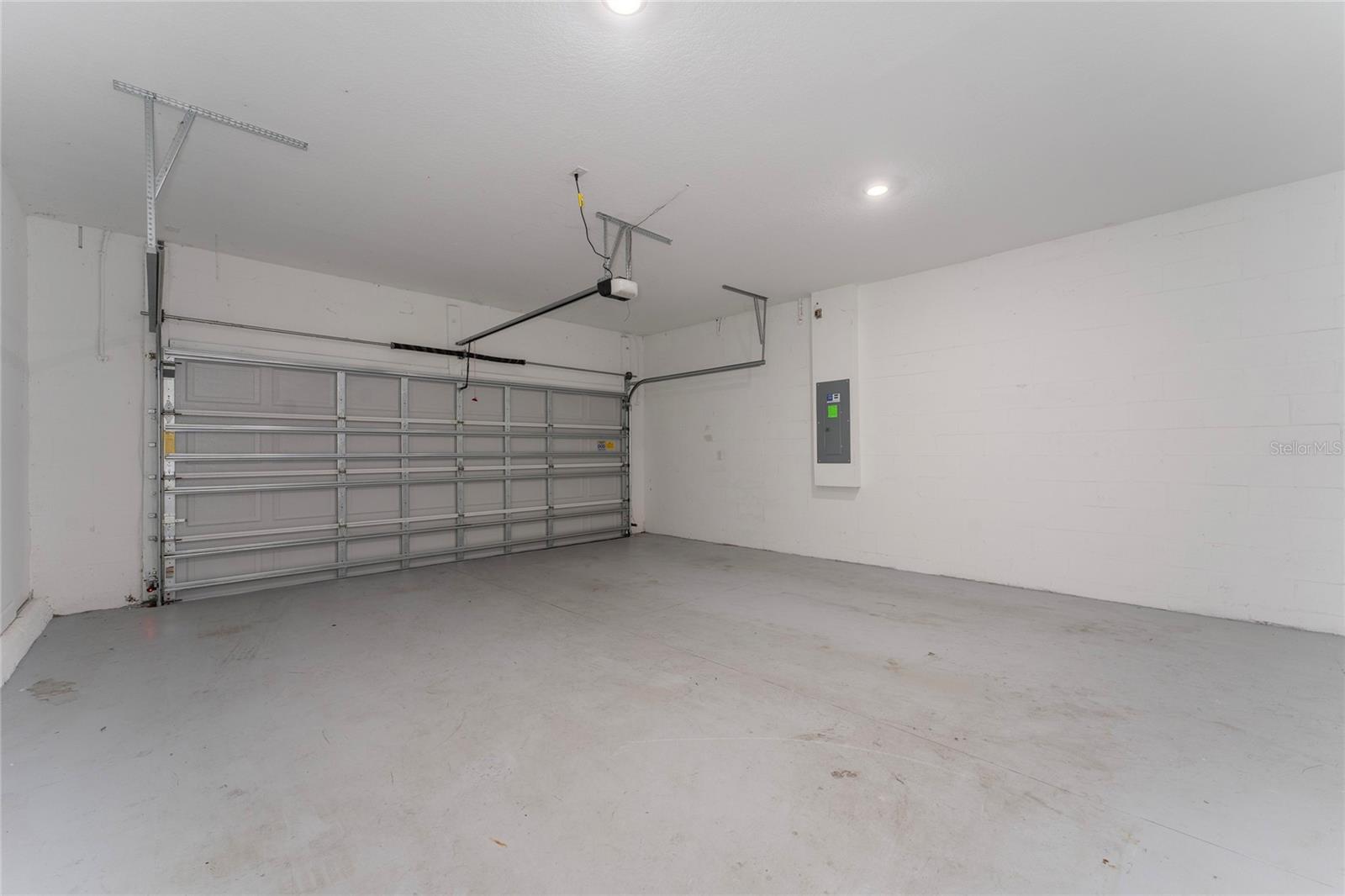 Image 44 of 56 For 3080 Ella Way