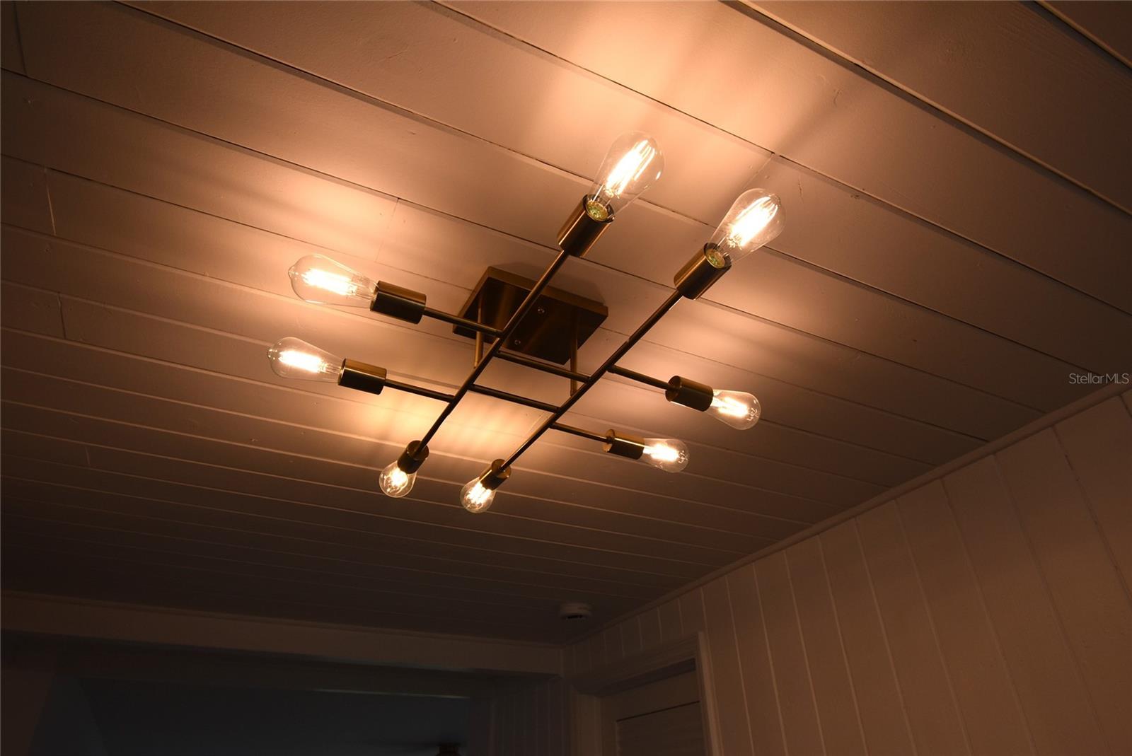 Image 11 of 54 For 220 Maynard Avenue