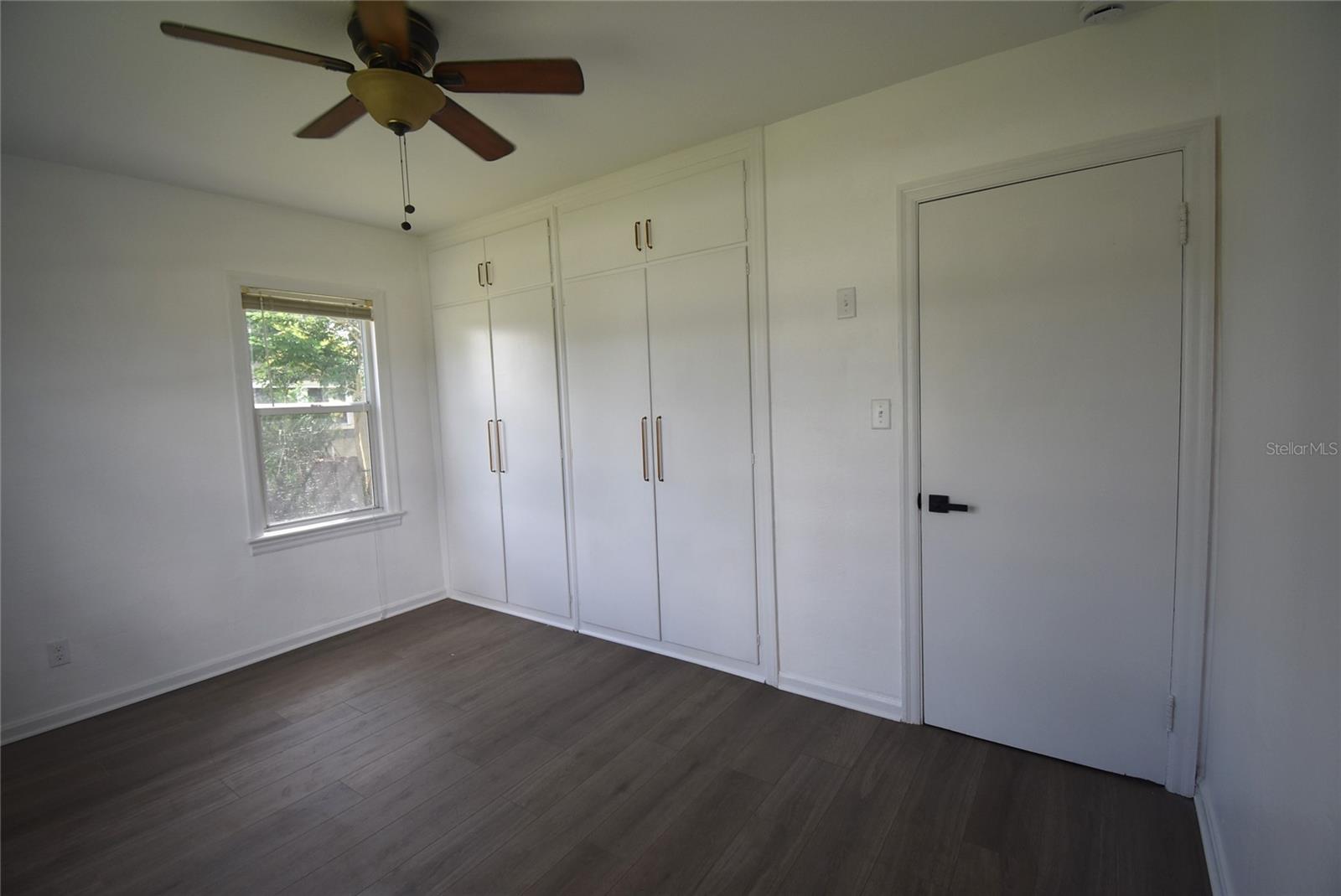 Image 30 of 54 For 220 Maynard Avenue