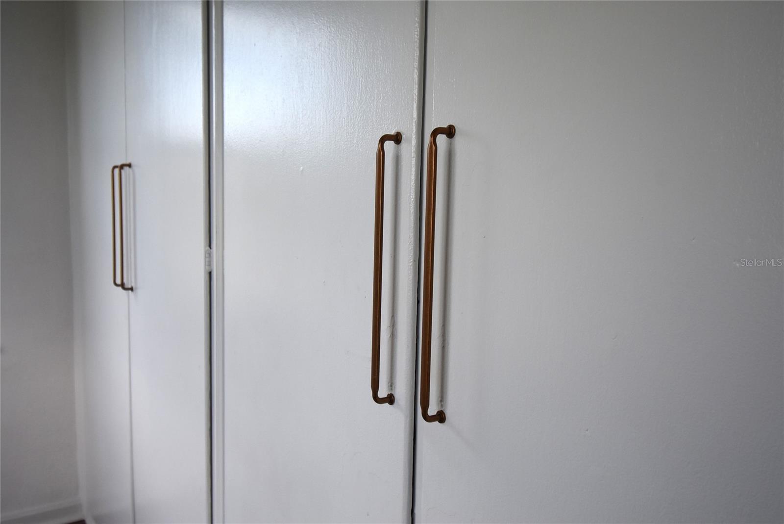 Image 37 of 54 For 220 Maynard Avenue