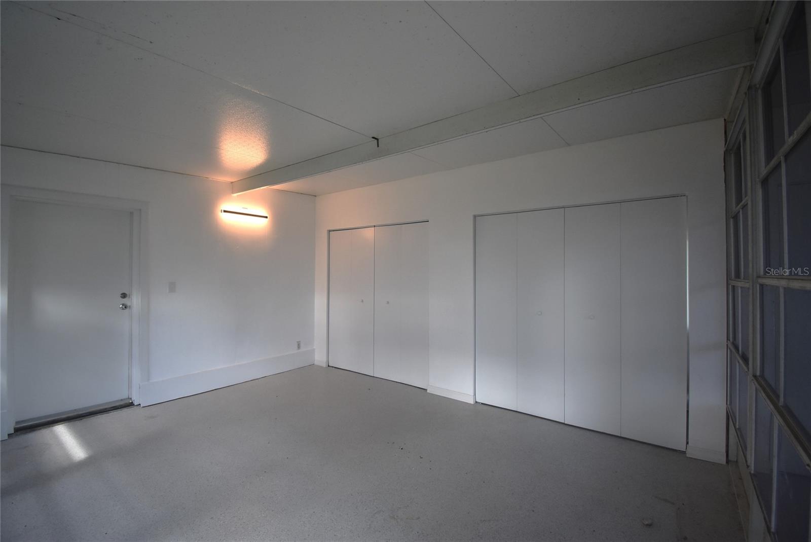 Image 43 of 54 For 220 Maynard Avenue