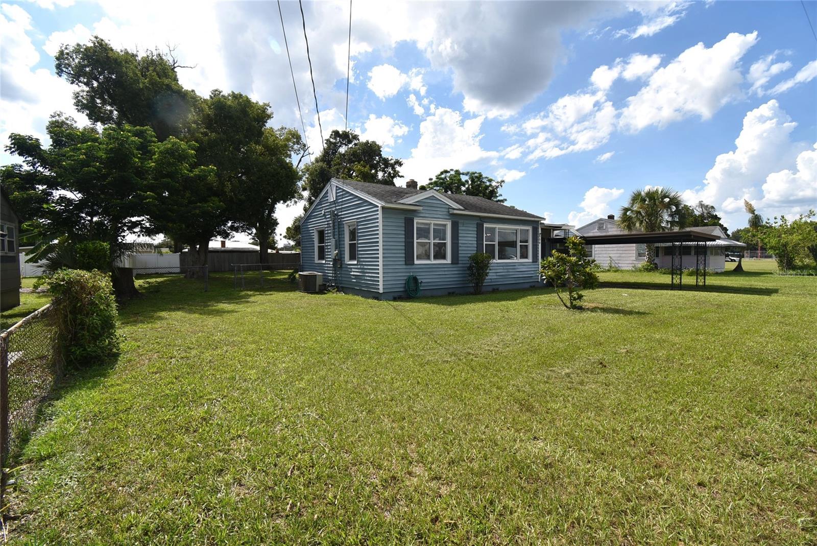 Image 50 of 54 For 220 Maynard Avenue