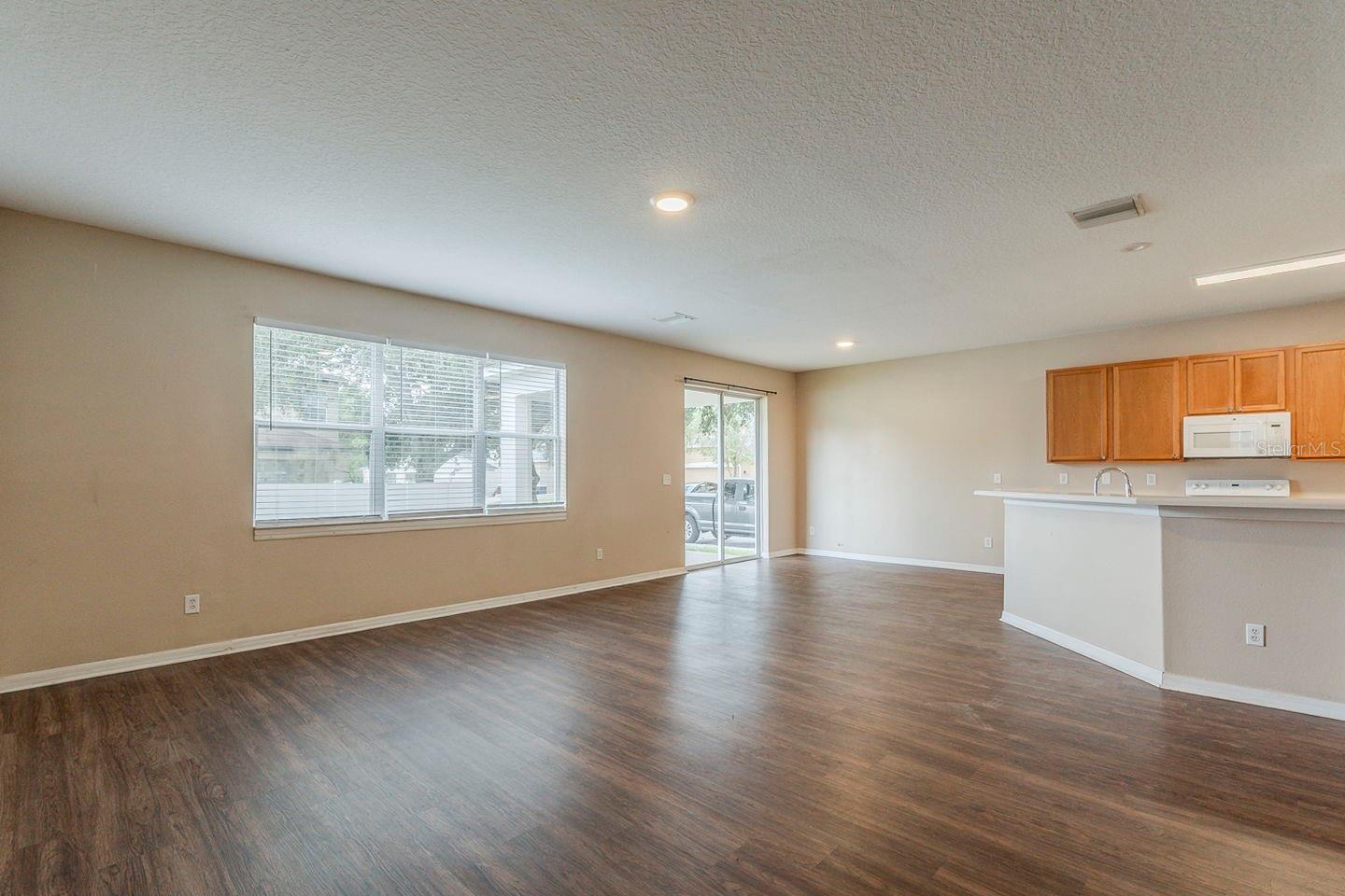 Image 10 of 30 For 10501 Marsanne Place