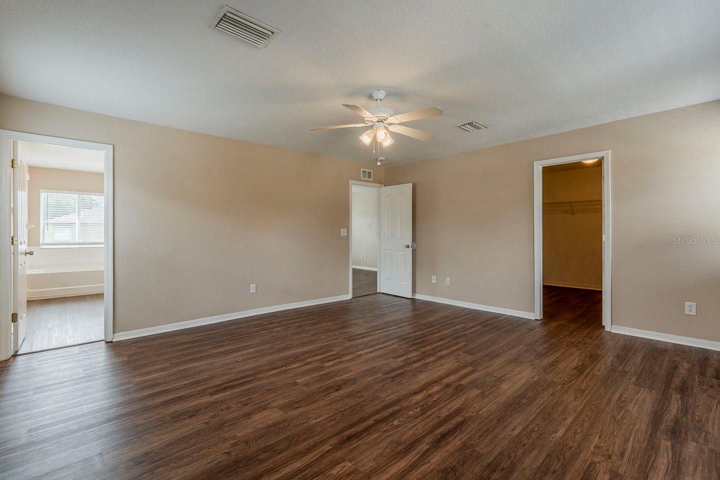 Image 16 of 30 For 10501 Marsanne Place