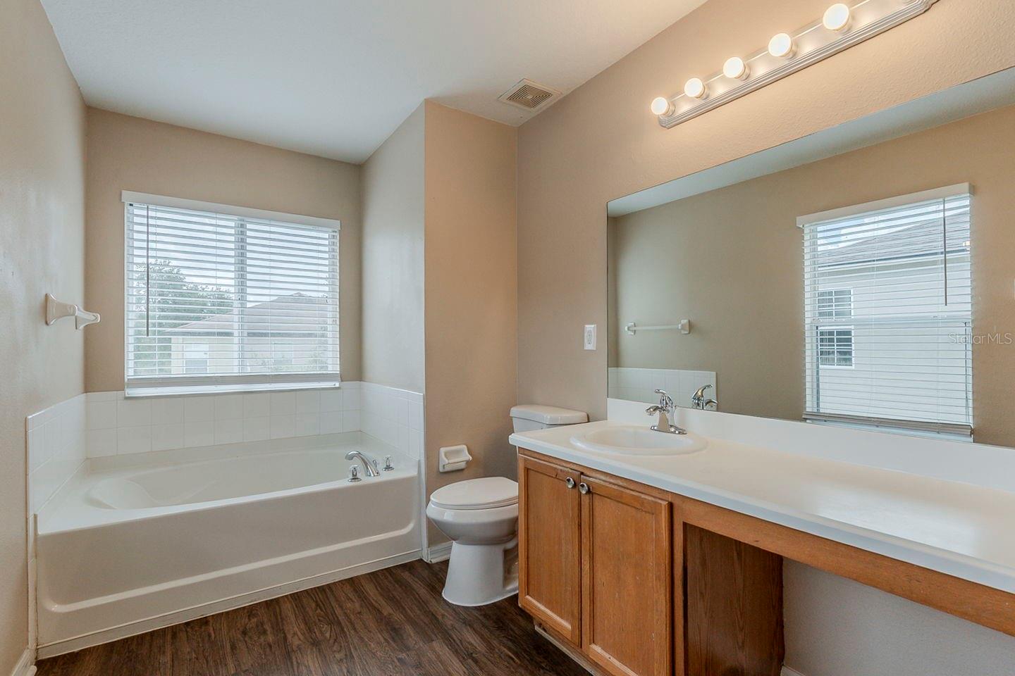 Image 18 of 30 For 10501 Marsanne Place