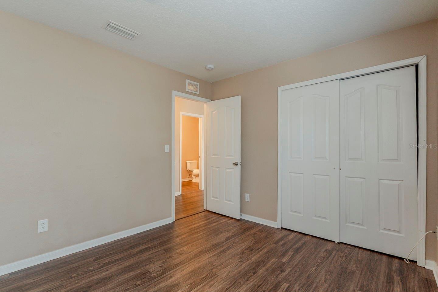 Image 23 of 30 For 10501 Marsanne Place