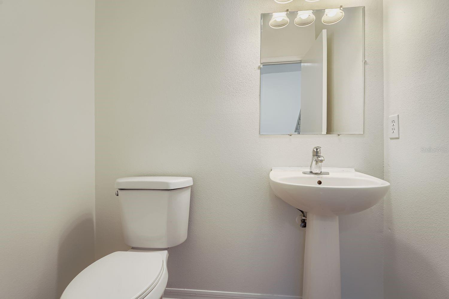 Image 13 of 28 For 18833 Litzau Lane