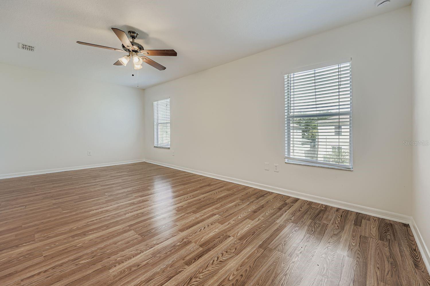 Image 16 of 28 For 18833 Litzau Lane