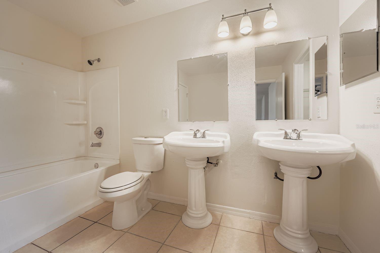 Image 17 of 28 For 18833 Litzau Lane