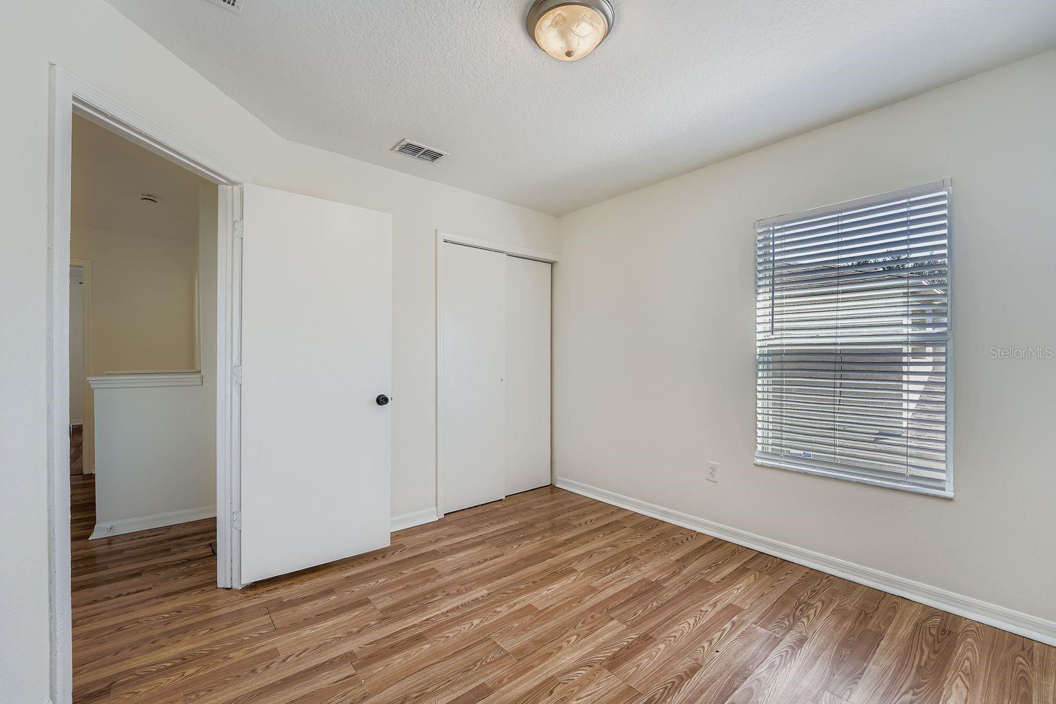 Image 21 of 28 For 18833 Litzau Lane