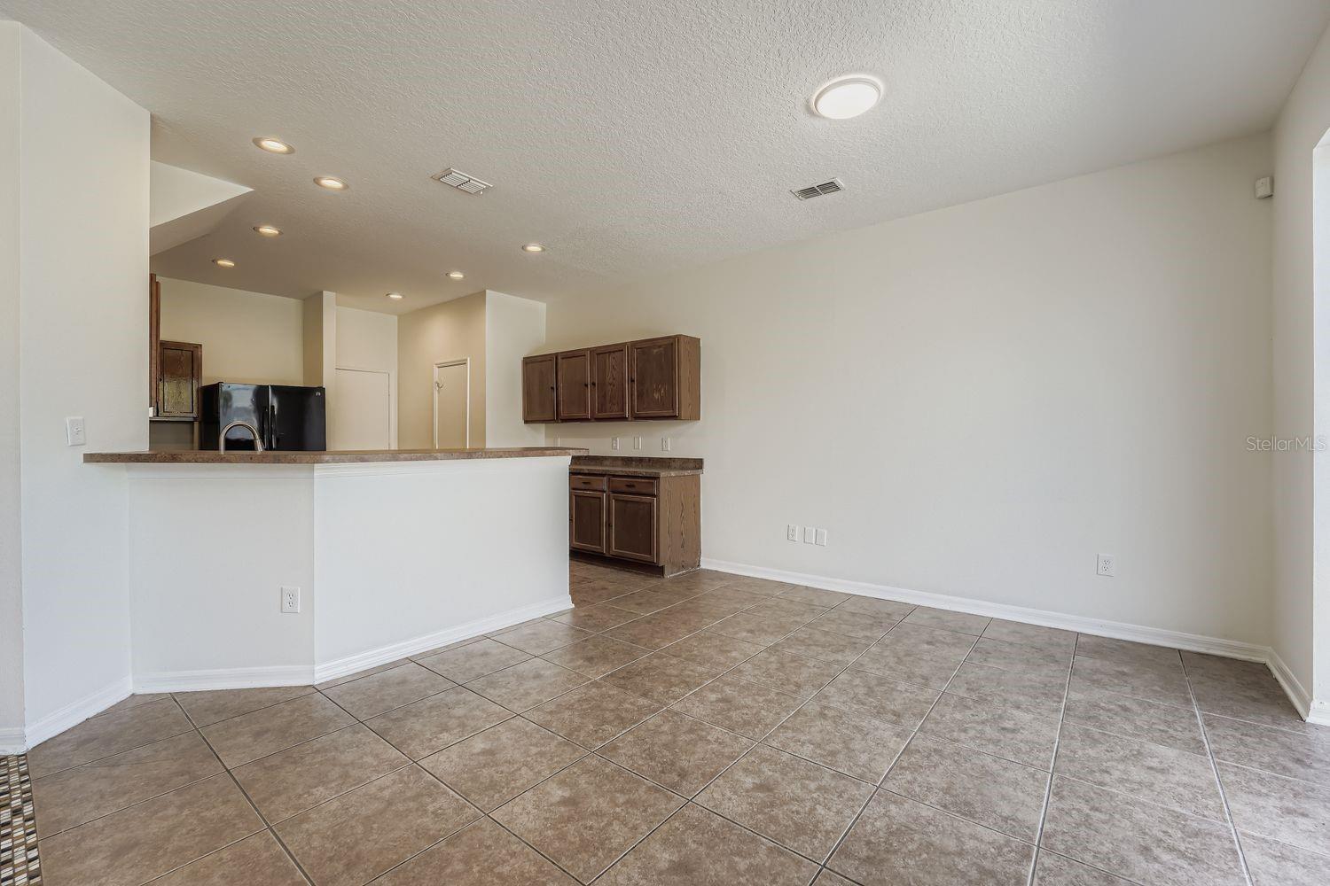 Image 8 of 28 For 18833 Litzau Lane