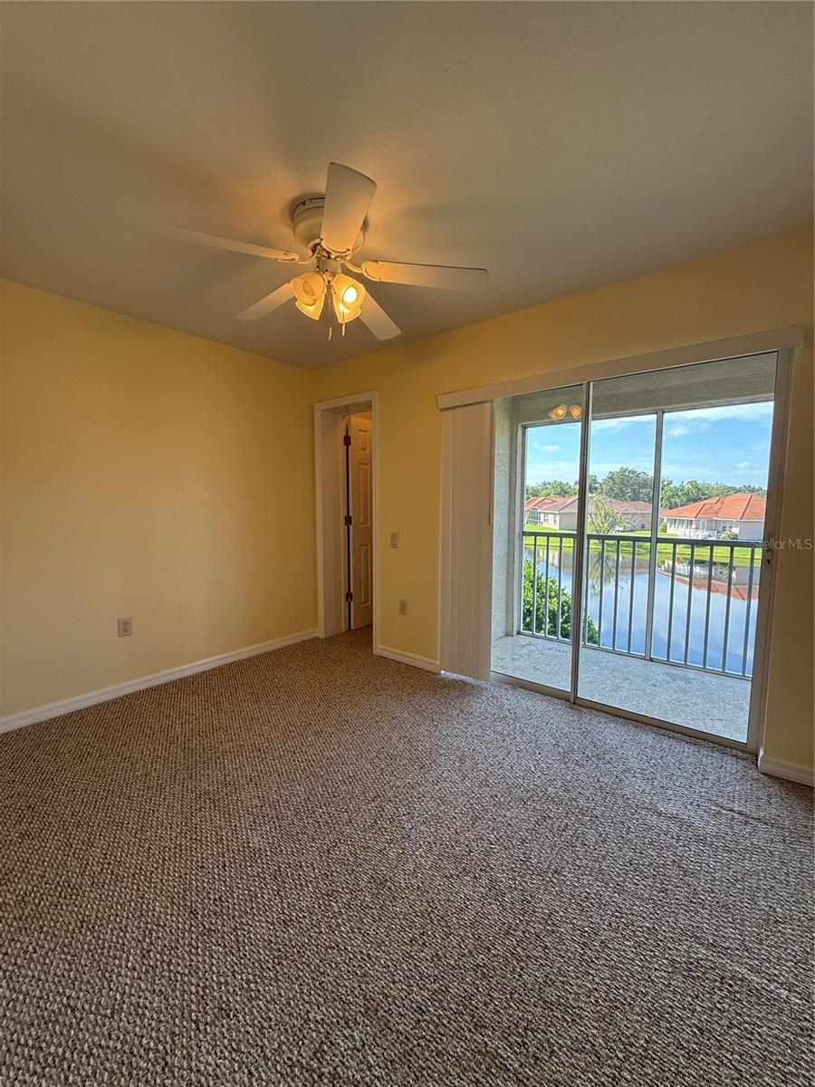 Image 16 of 18 For 2212 Garden Lake Drive