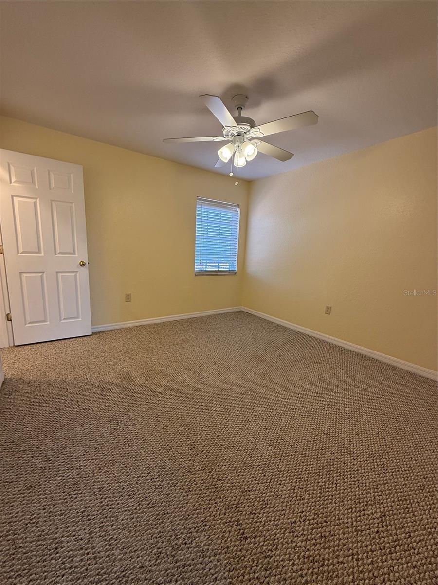Image 17 of 18 For 2212 Garden Lake Drive