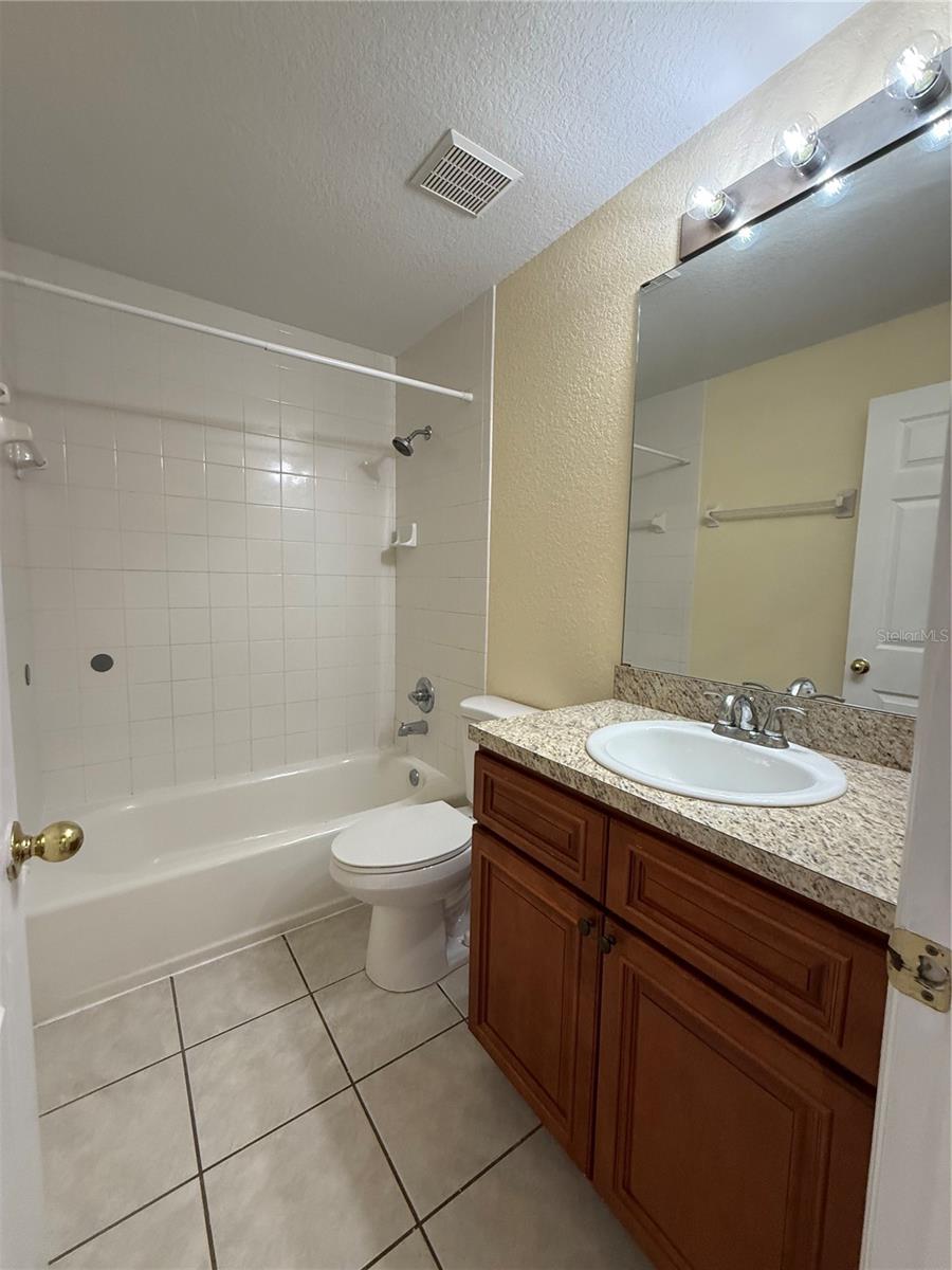 Image 18 of 18 For 2212 Garden Lake Drive