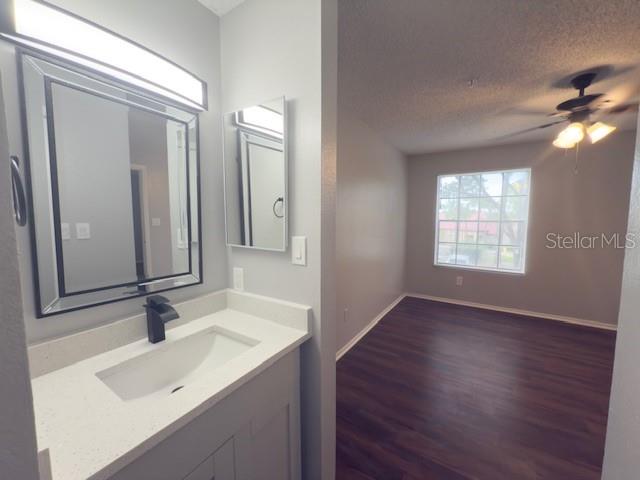 Image 11 of 35 For 208 Afton Square 204