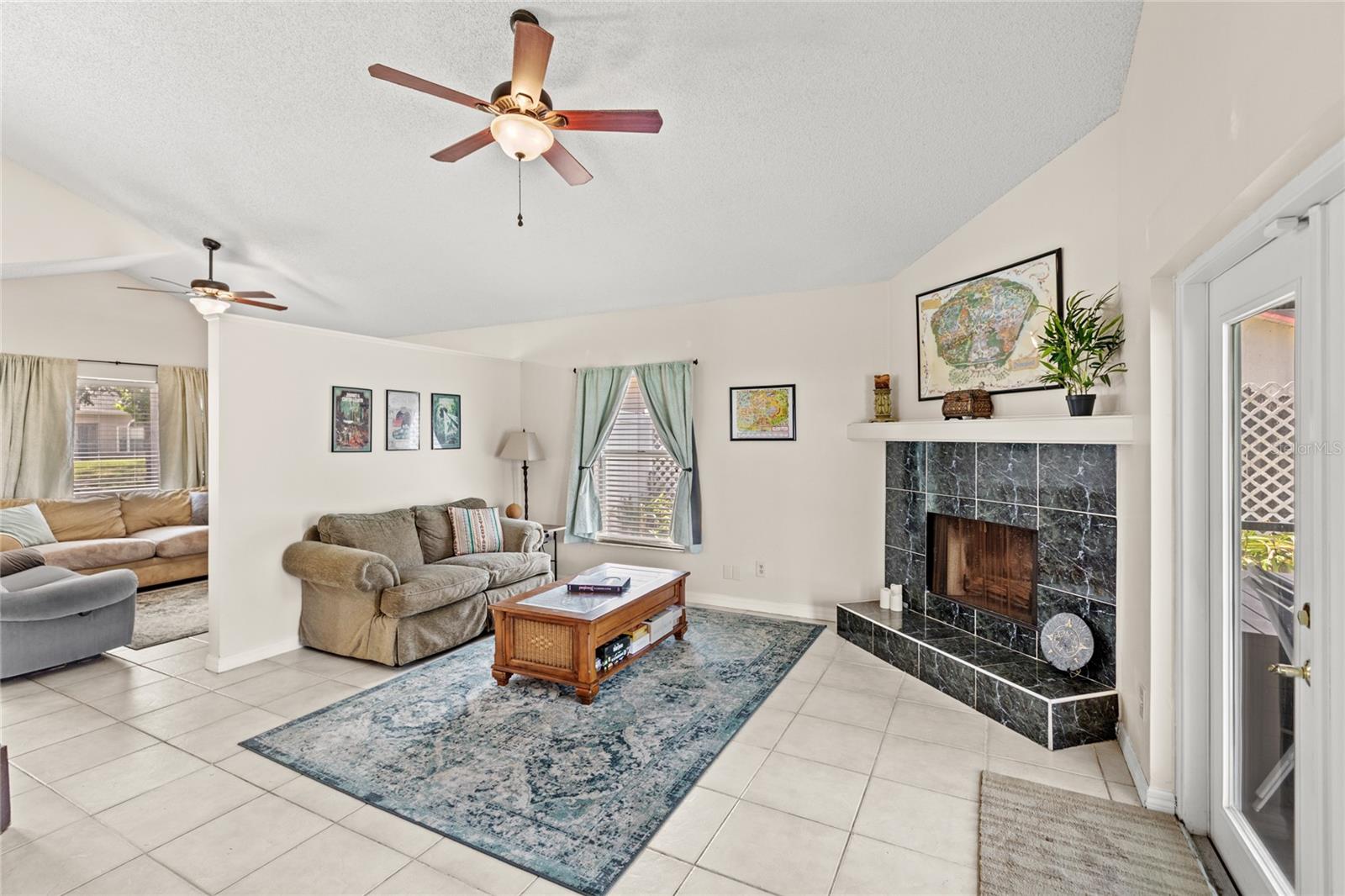 Image 13 of 34 For 5621 Breckenridge Circle