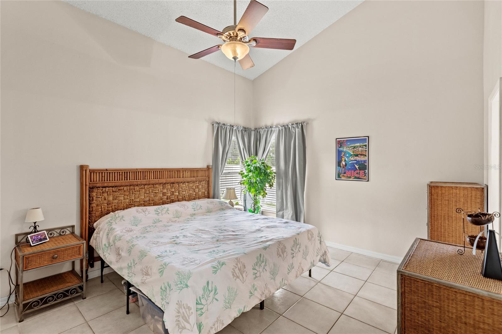 Image 15 of 34 For 5621 Breckenridge Circle