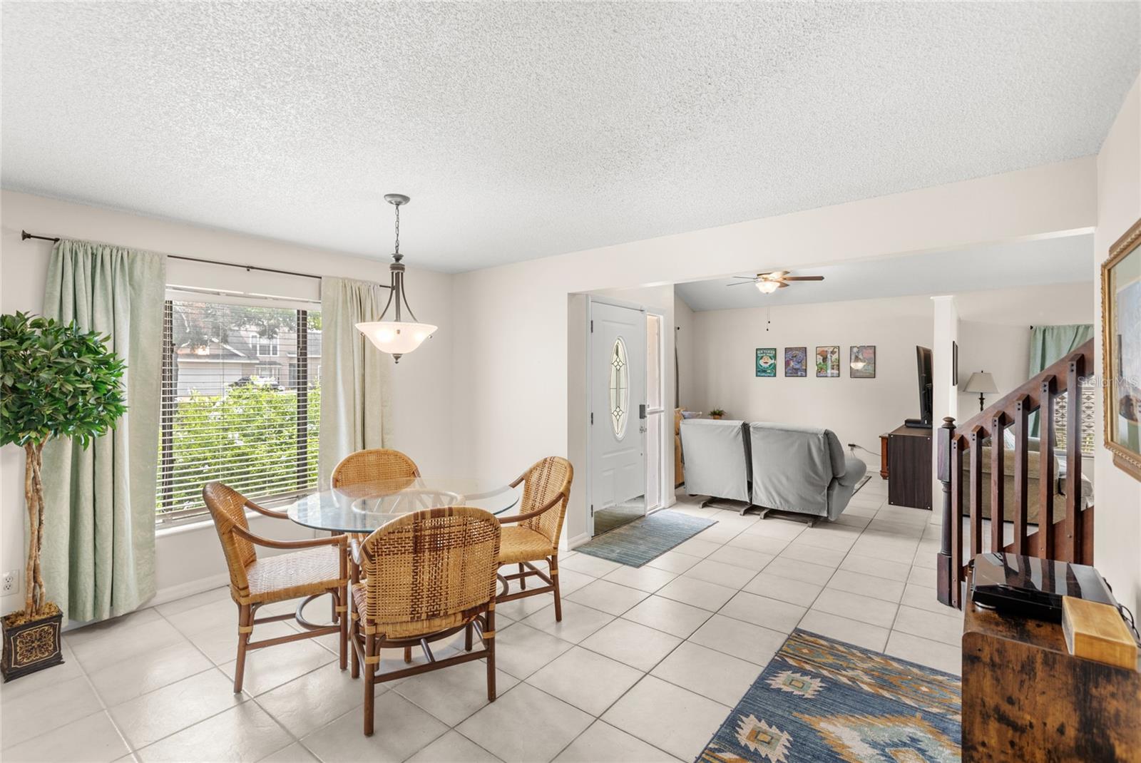 Image 4 of 34 For 5621 Breckenridge Circle