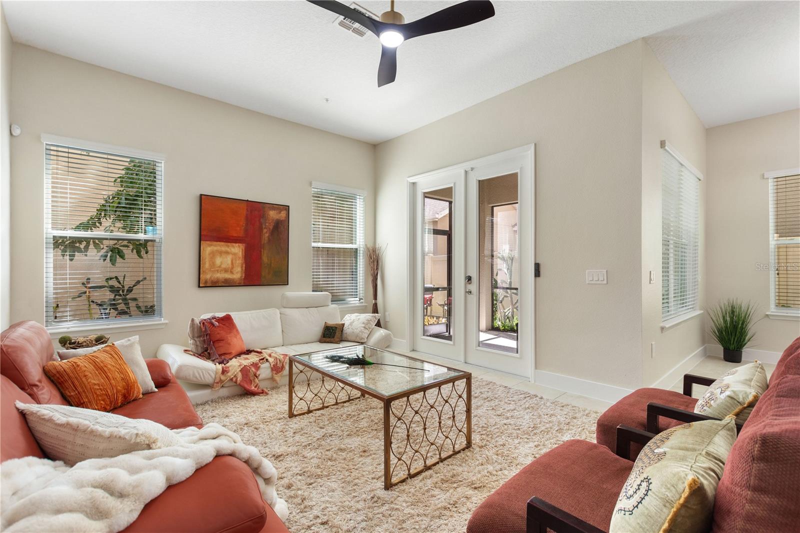 Image 19 of 76 For 12136 Canyon Sun Trail