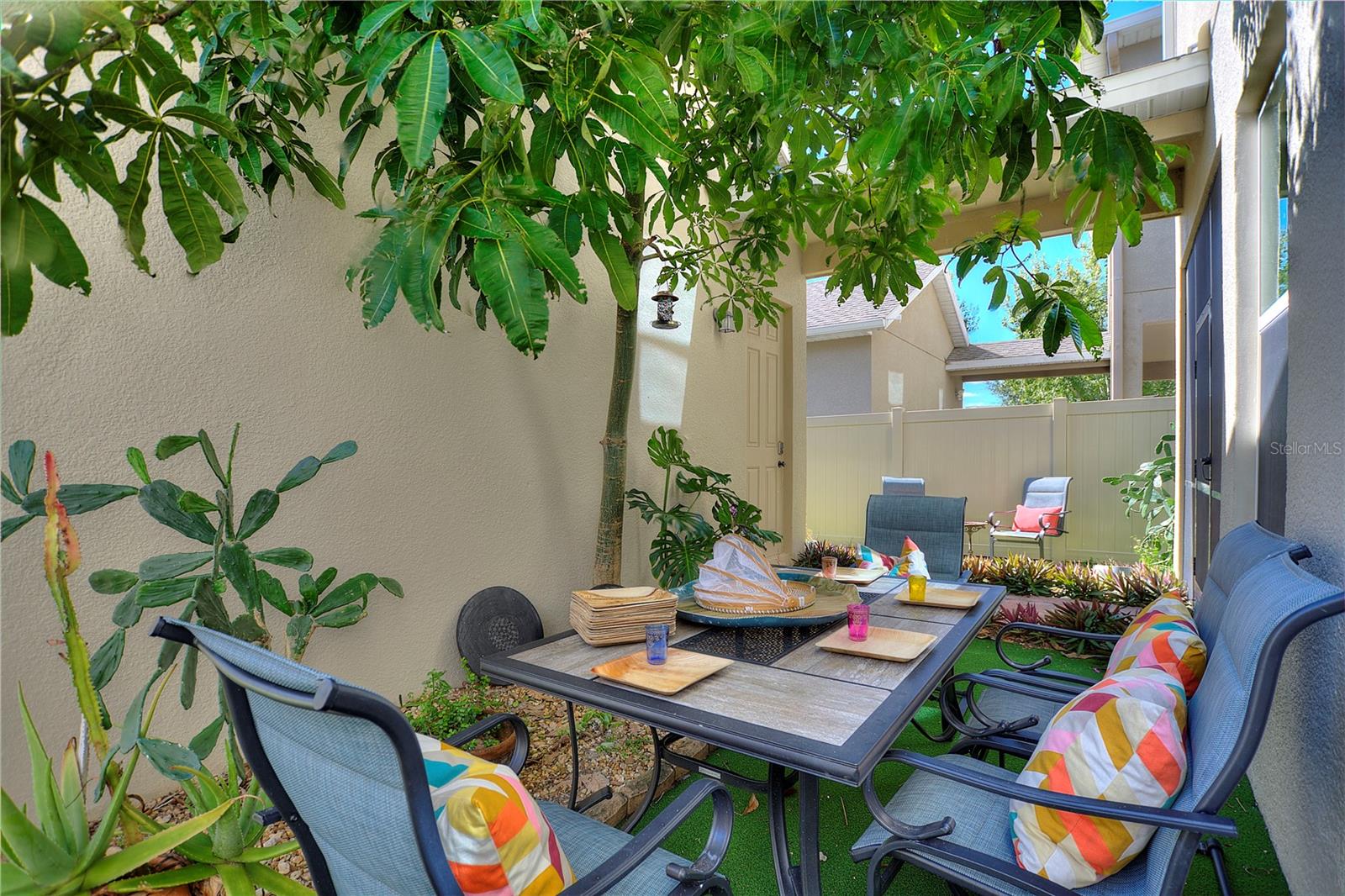 Image 26 of 76 For 12136 Canyon Sun Trail