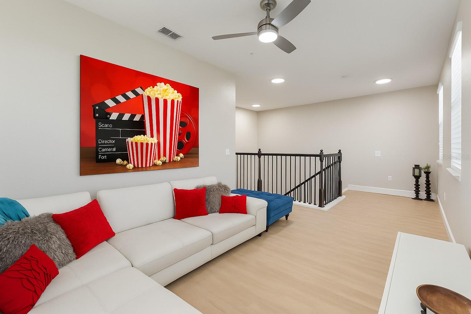 Image 33 of 76 For 12136 Canyon Sun Trail