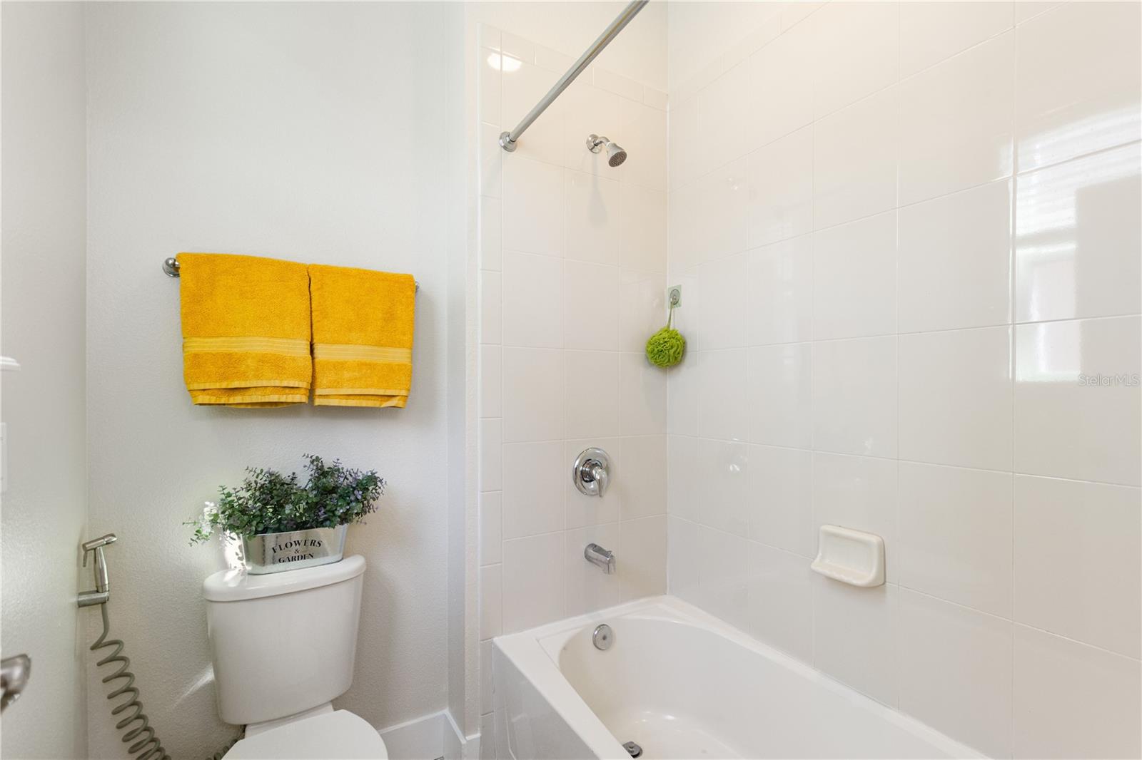 Image 45 of 76 For 12136 Canyon Sun Trail