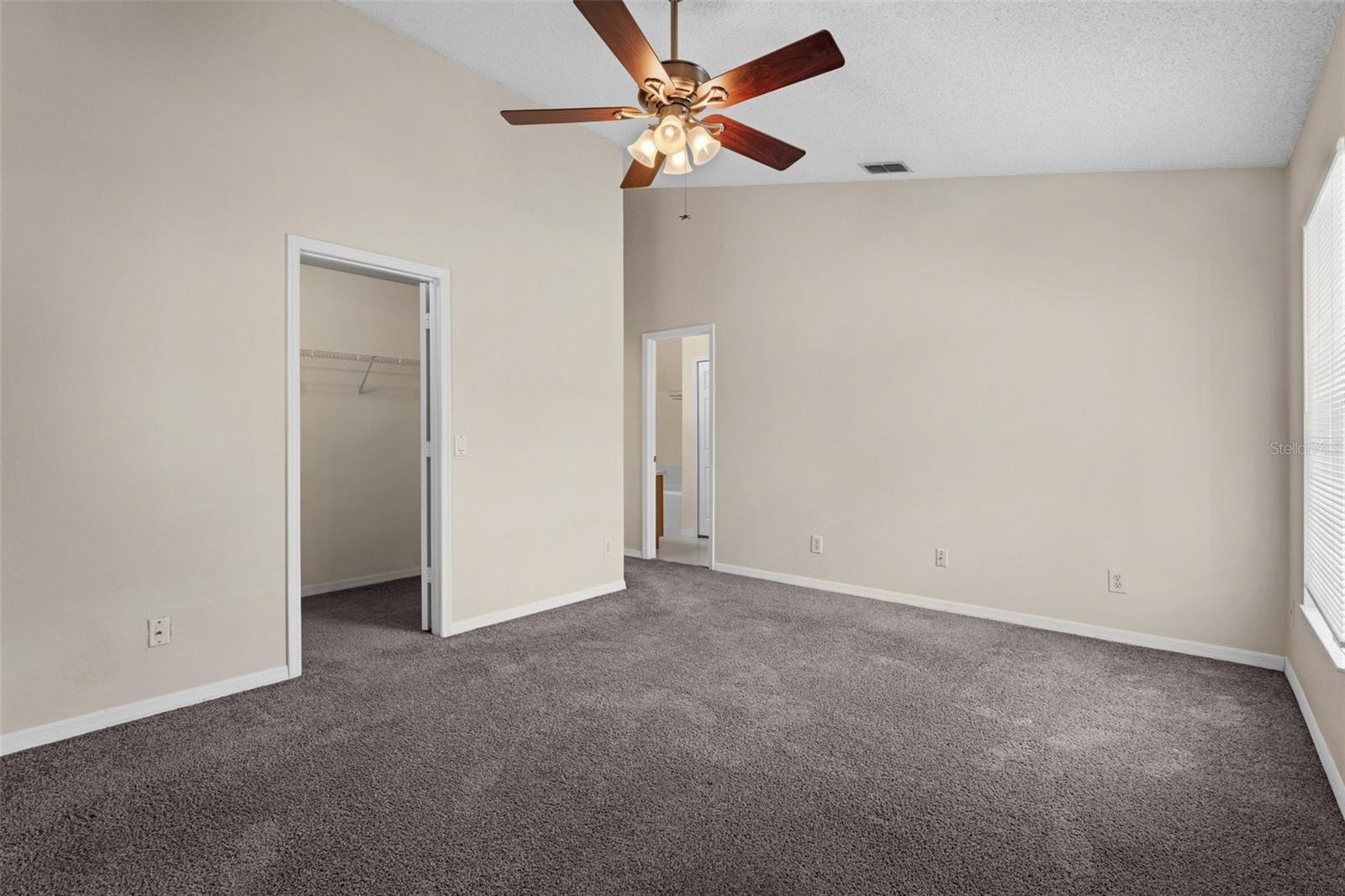 Image 15 of 28 For 4422 King Edward Drive