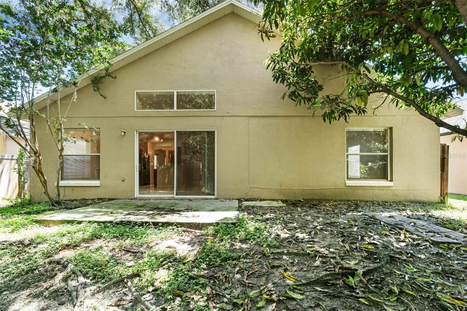 Image 20 of 28 For 4422 King Edward Drive