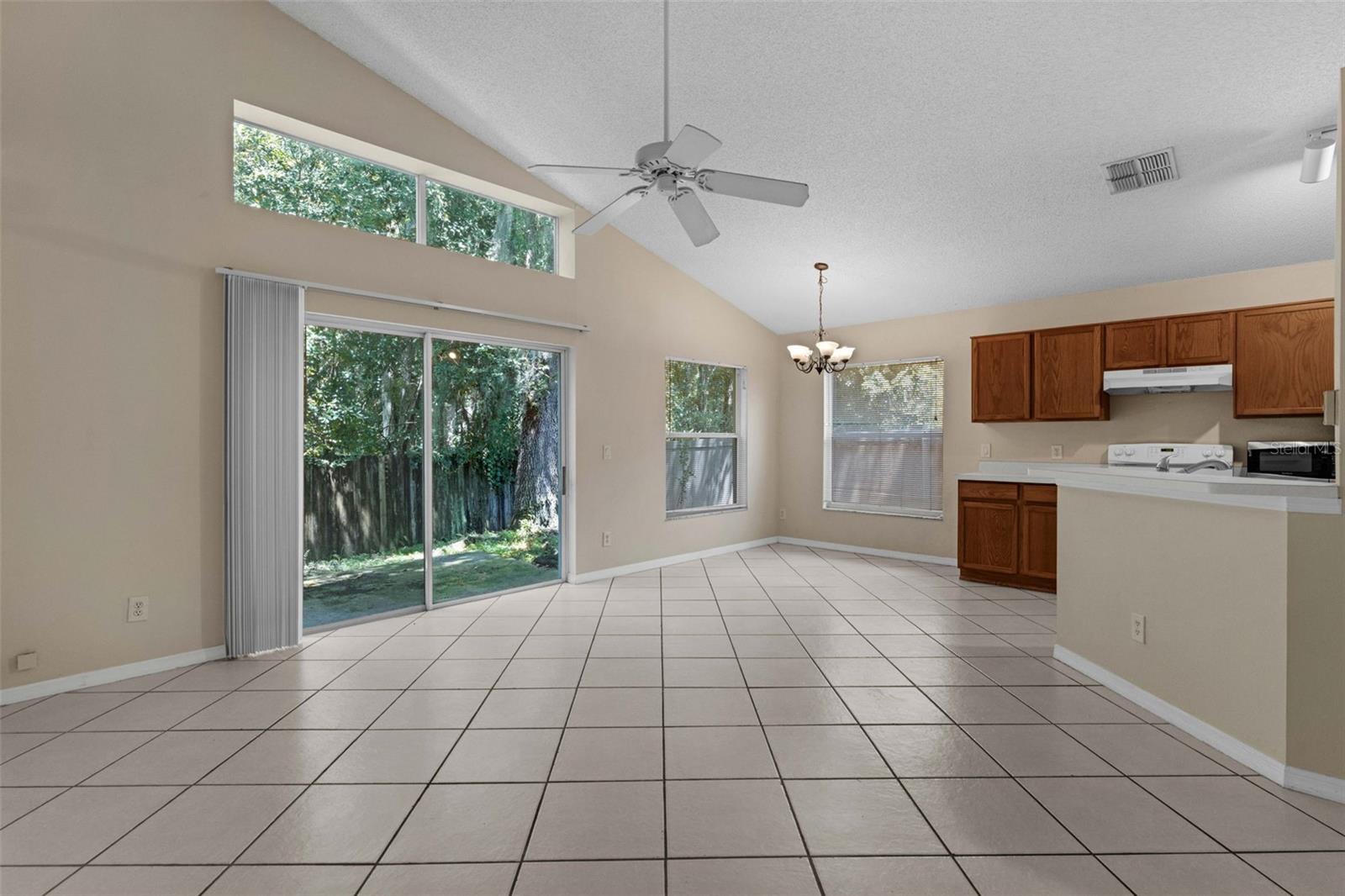 Image 6 of 28 For 4422 King Edward Drive