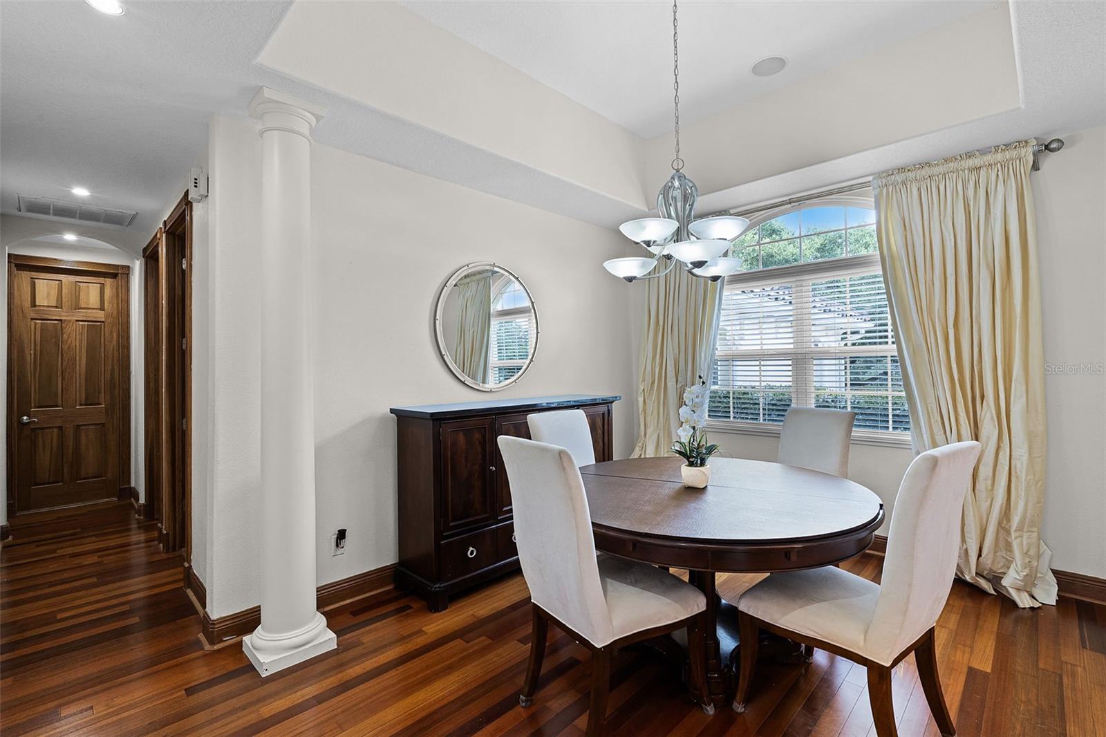 Image 10 of 56 For 16623 Royal Palm Drive