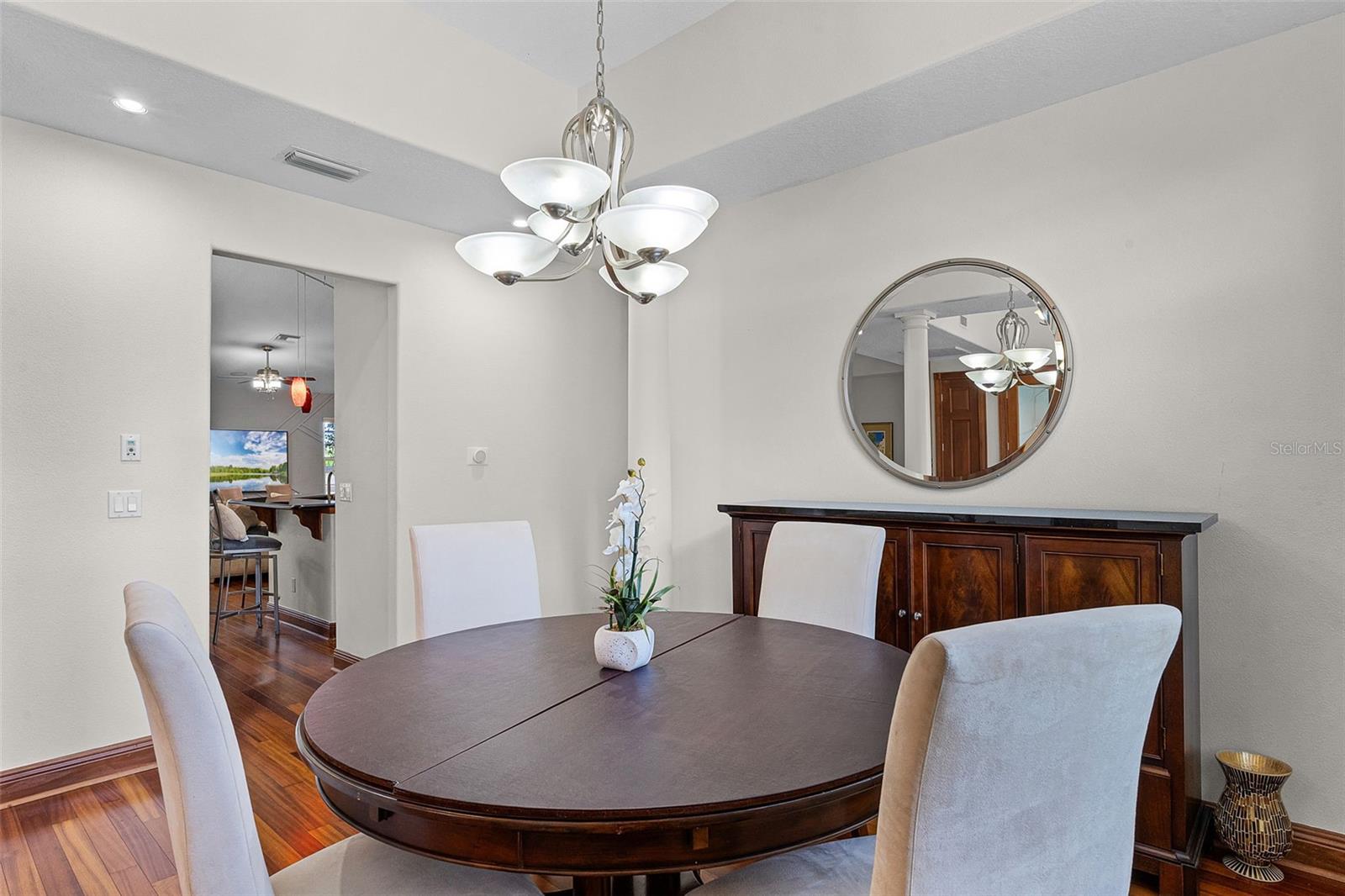 Image 11 of 56 For 16623 Royal Palm Drive